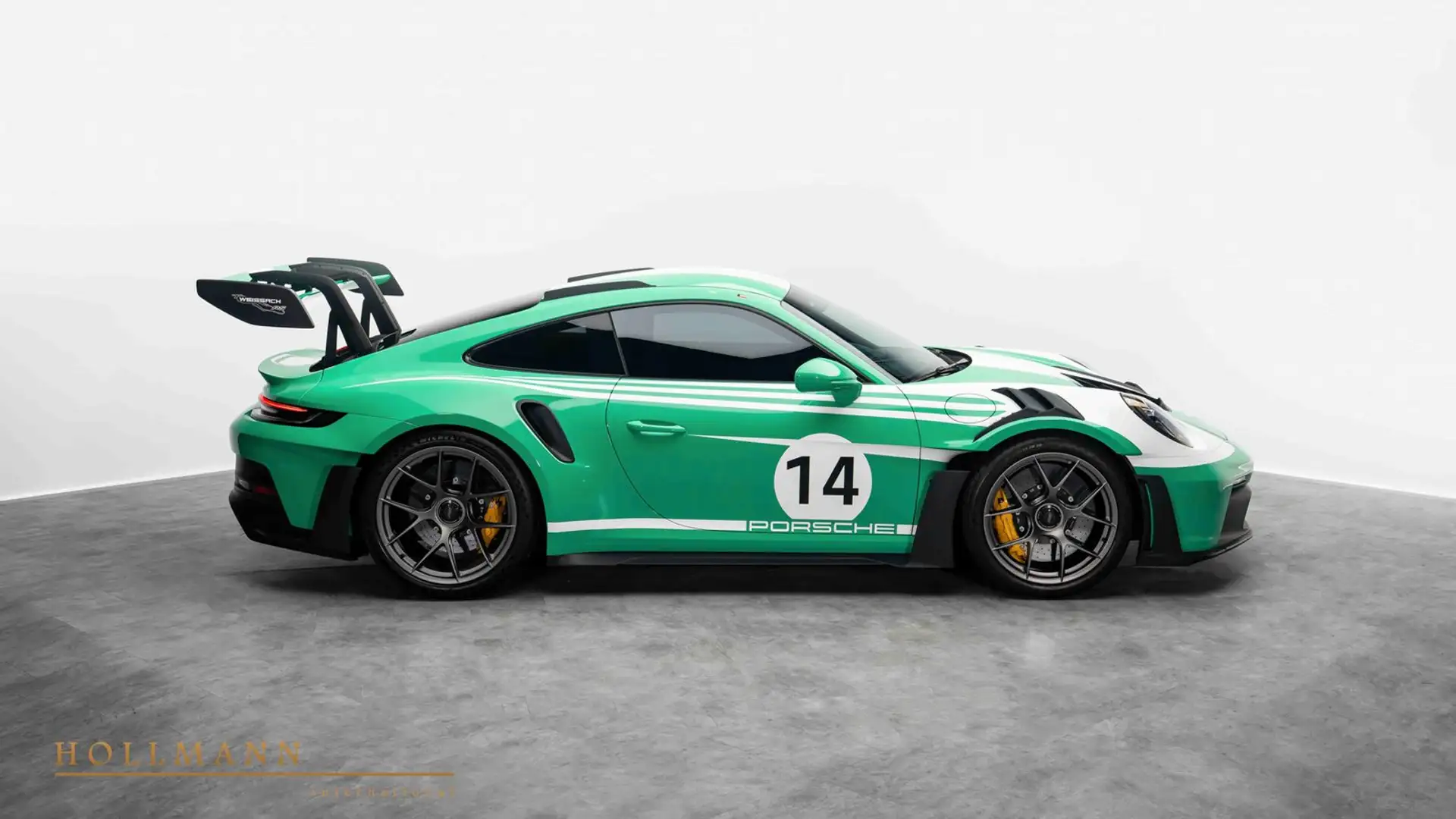 Porsche 992 911 GT3 RS + EXCLUSIVE MANUFAKTUR + WEISSACH Grün - 2
