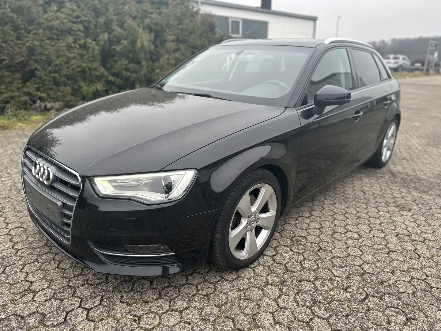 Audi A3 ambition * Pano * Xenon Schwarz - 2