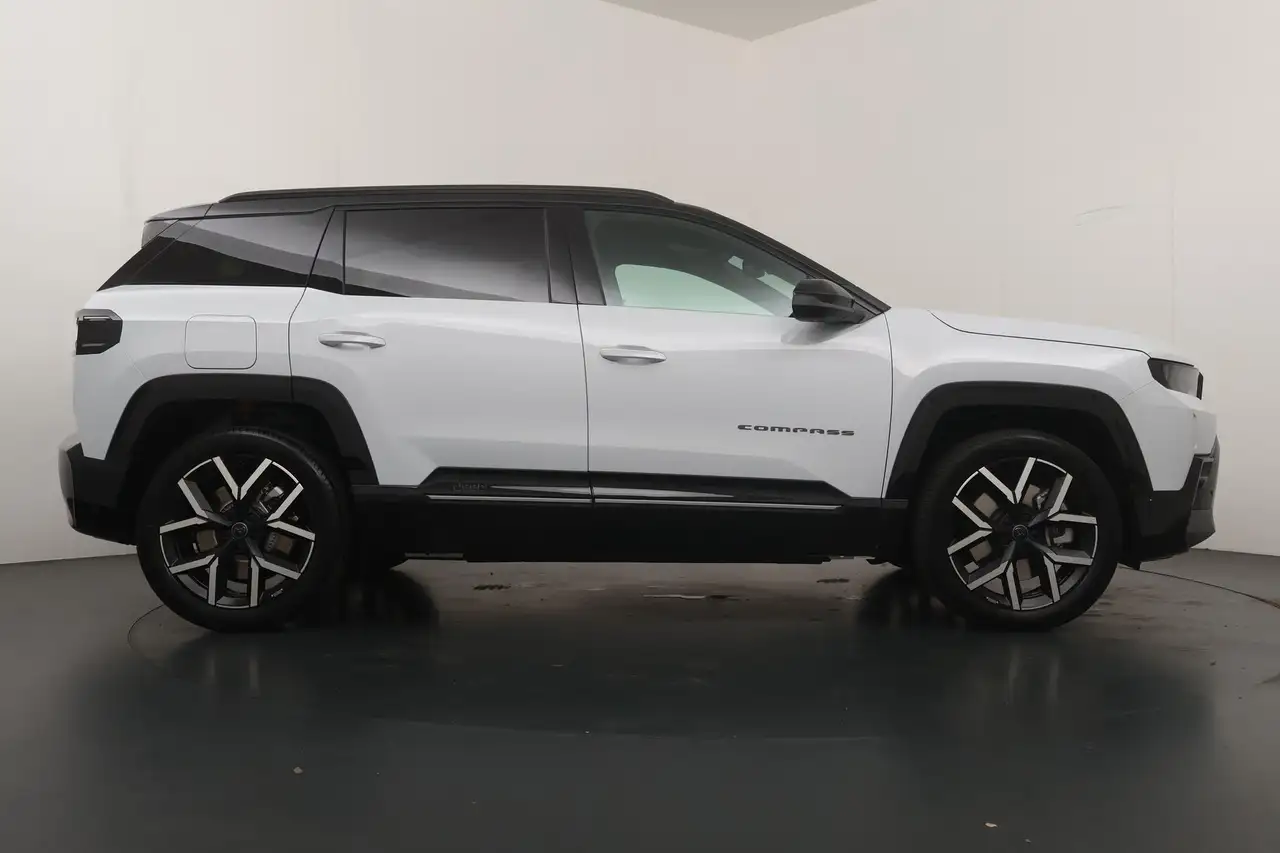 Jeep Compass 2026 — фото 12