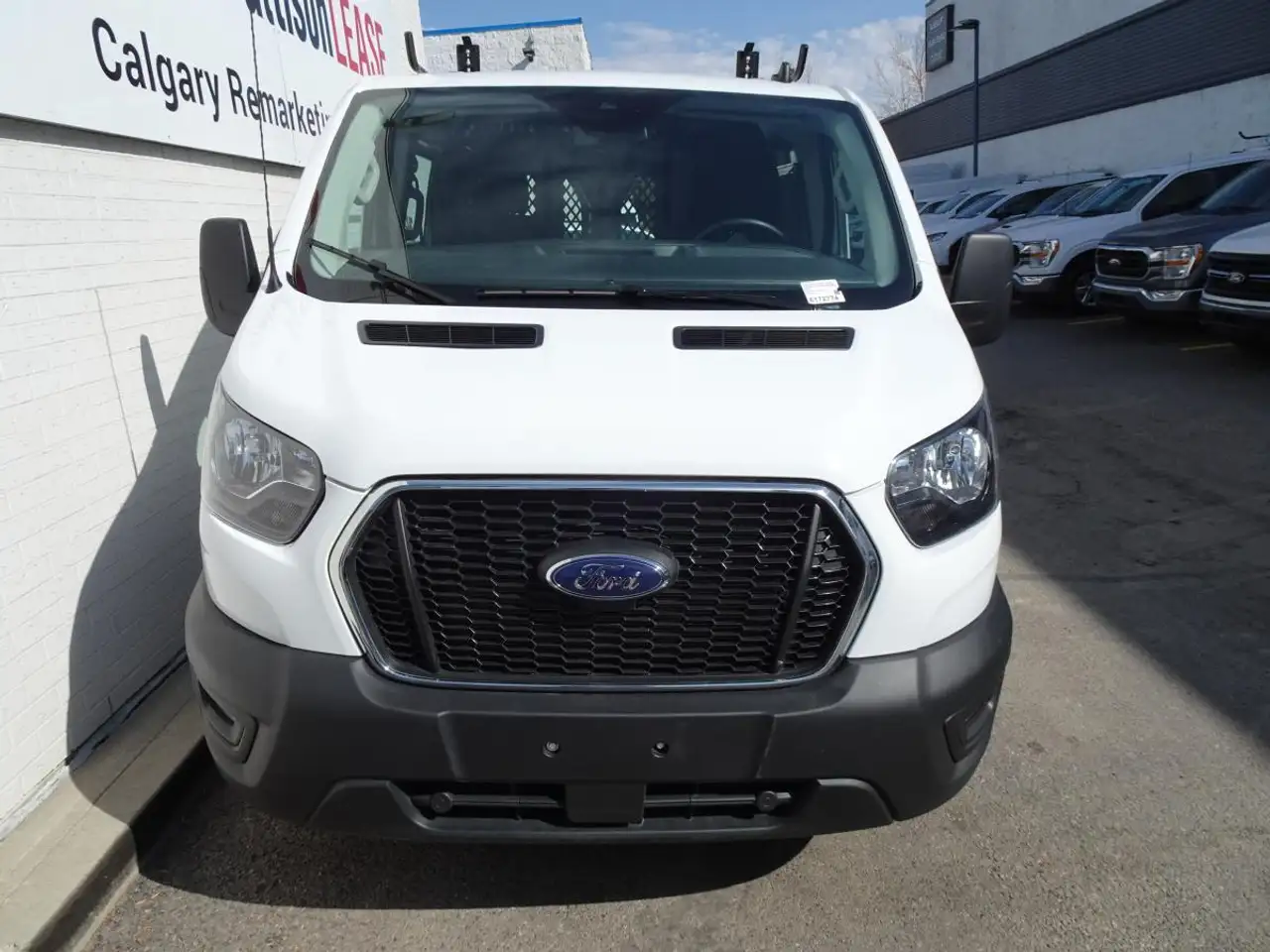 Ford Transit Cargo Van снимка Ford Transit Cargo Van