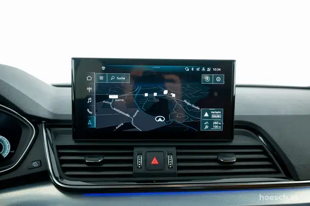 Audi Q5 view 14