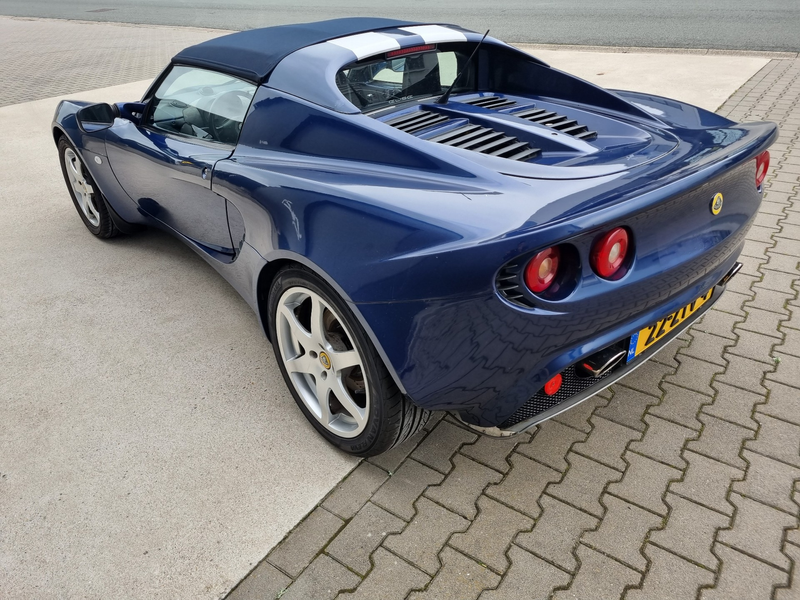 Lotus Elise LHD — photo 5