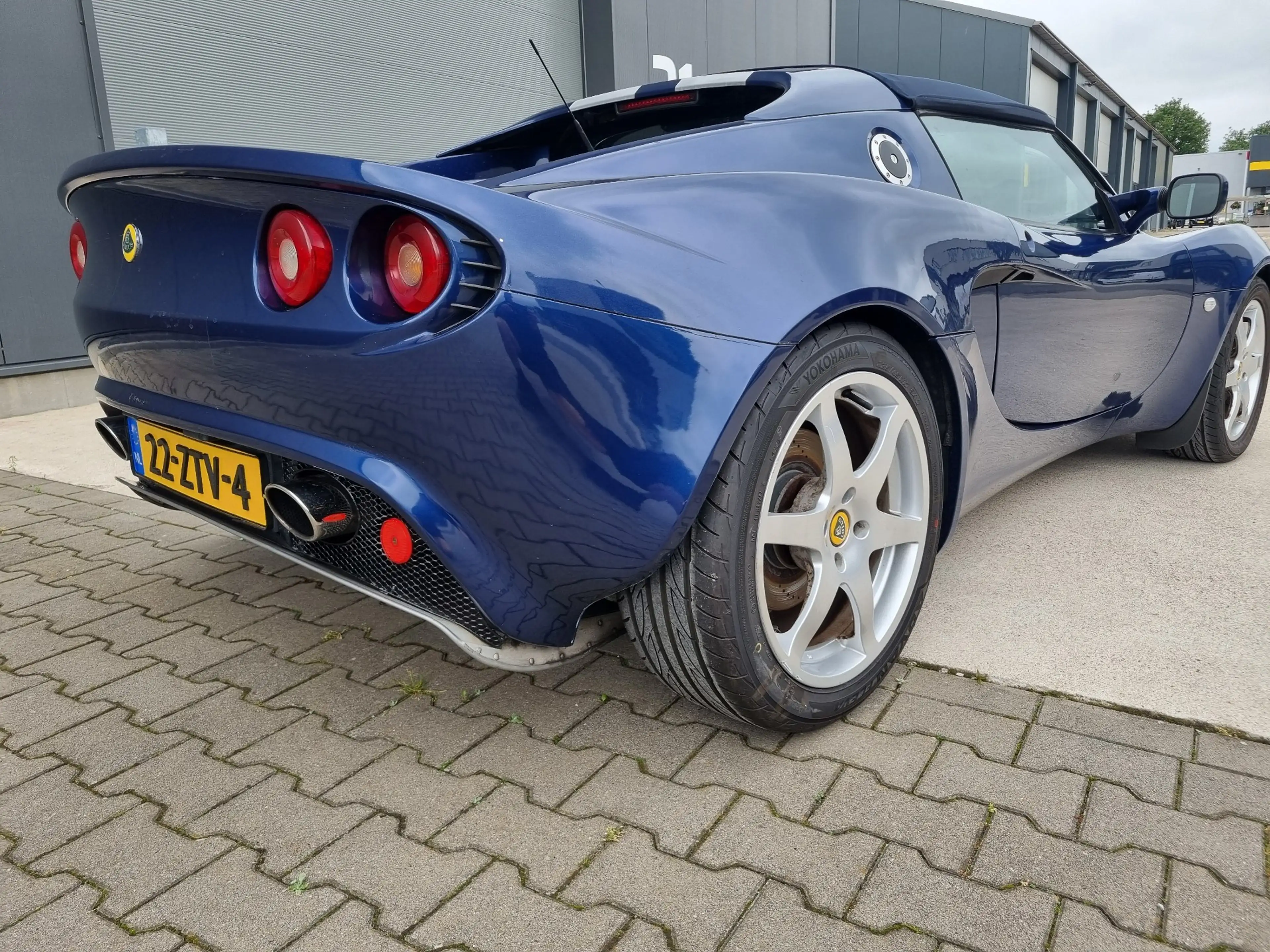 Lotus Elise LHD — photo 3