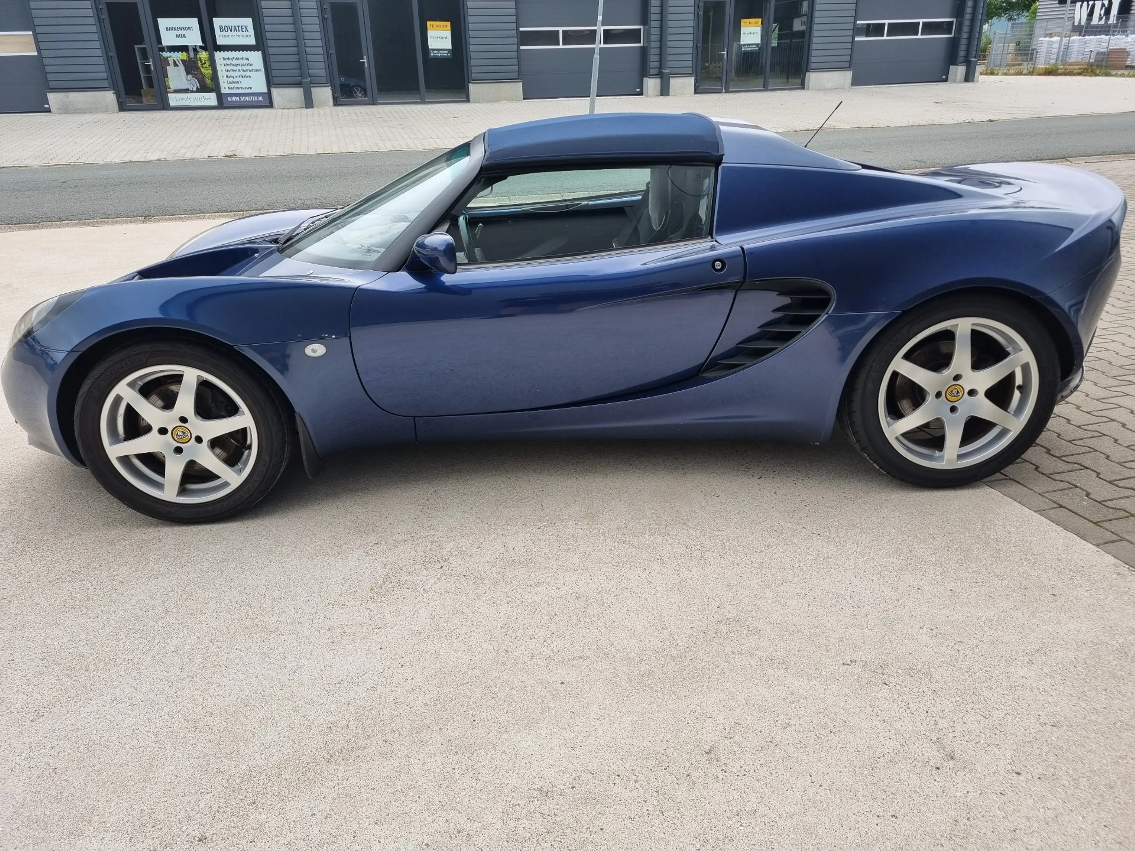 Lotus Elise LHD — photo 7