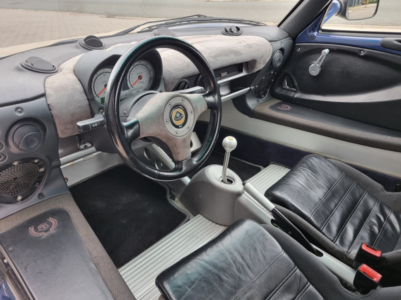 Lotus Elise LHD — photo 9