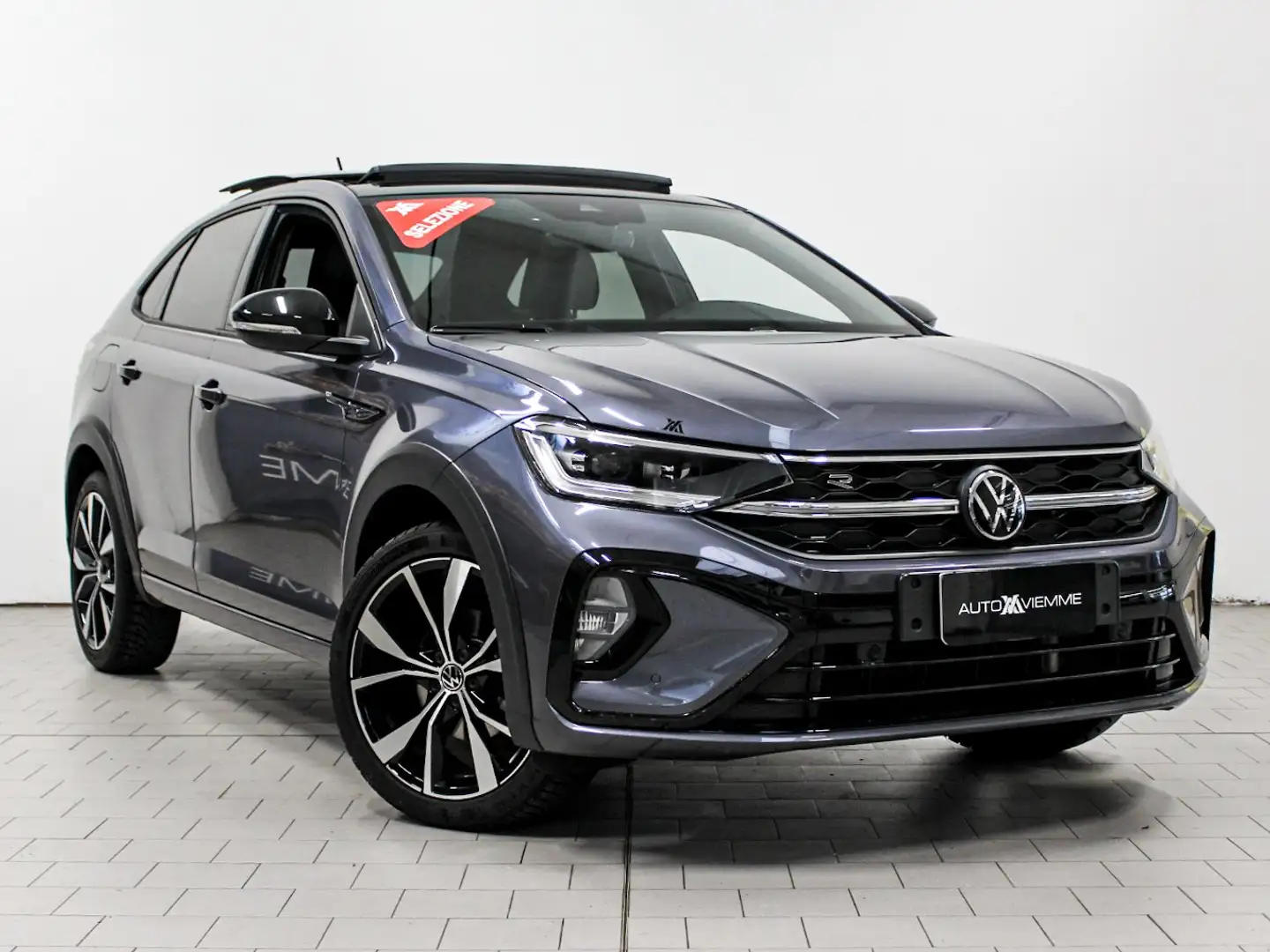 Volkswagen Taigo Taigo 1.5 tsi R-Line 150cv dsg Grigio - 2