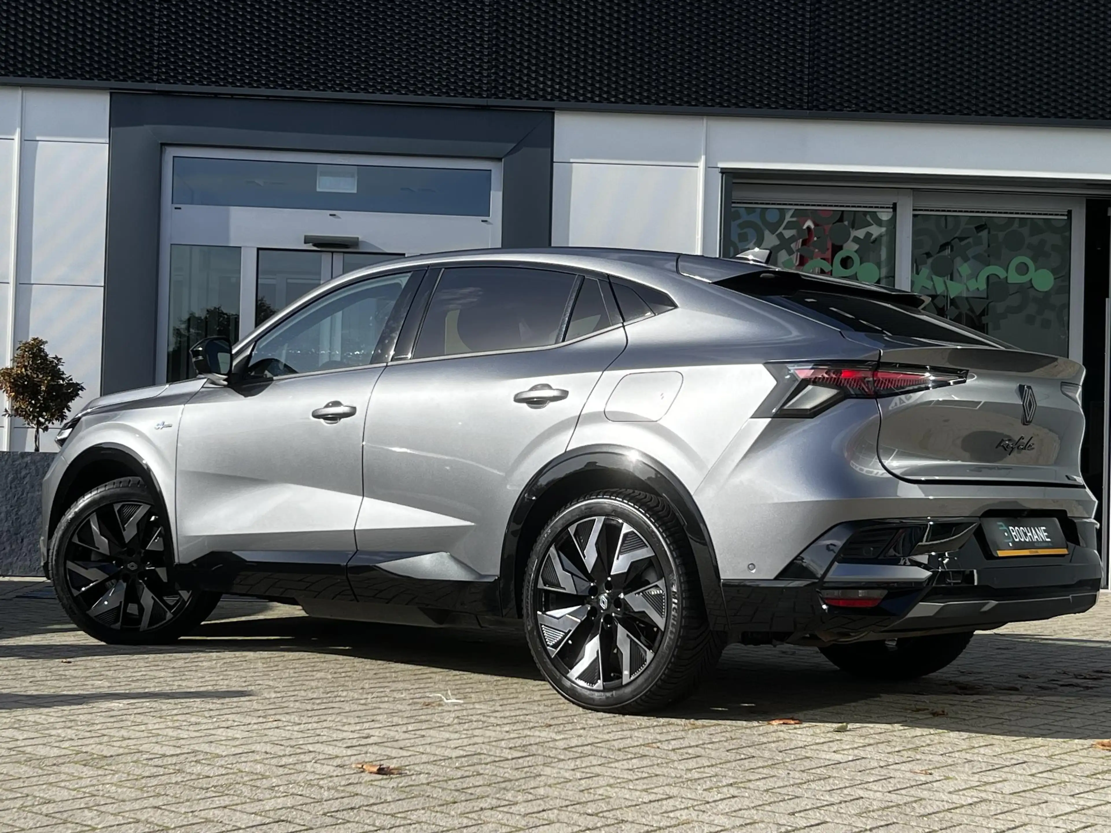 Renault Rafale 1.2 E-Tech 4x4 plug-in hybrid 300 esprit Alpine | — photo 6