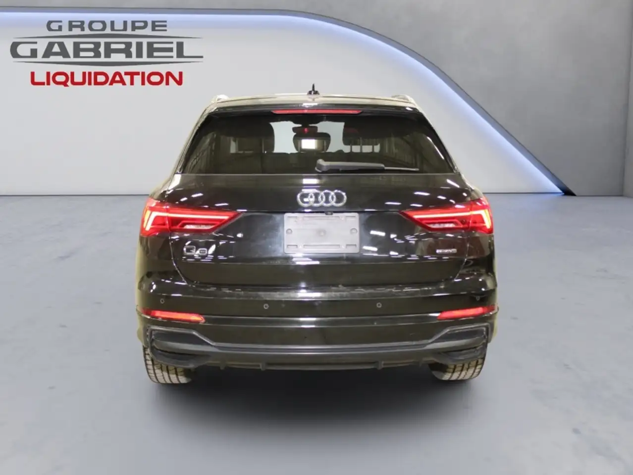 Audi Q3 снимка Audi Q3