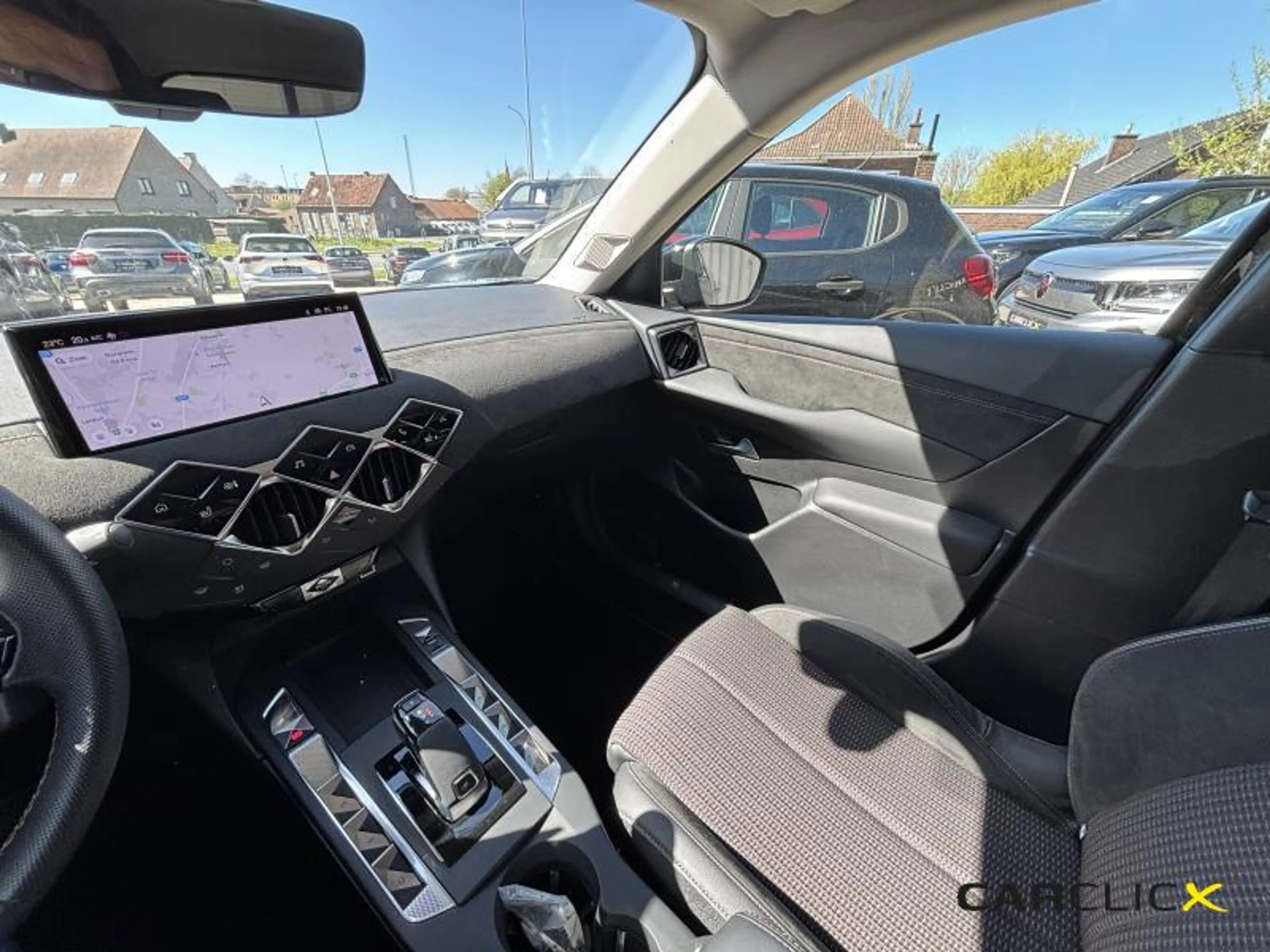 DS Automobiles DS 3 Crossback Etoile HEV — photo 15