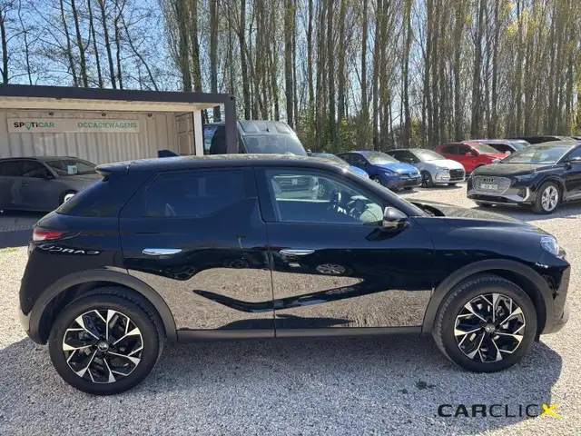 DS Automobiles DS 3 Crossback view 6