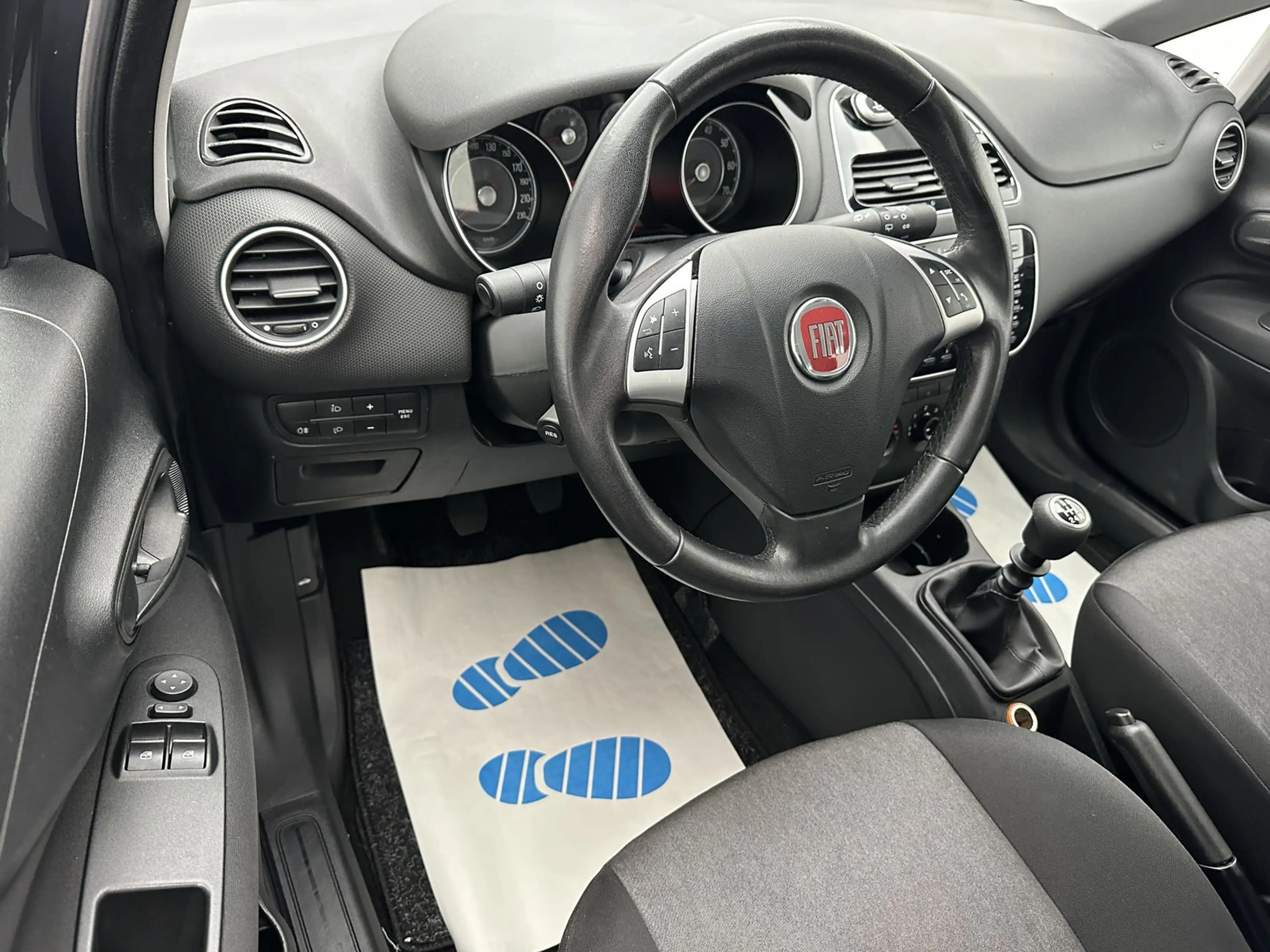 Fiat Punto My Punto "KLIMA-MULTI-ALU-USB-TÜV NEU" — photo 13
