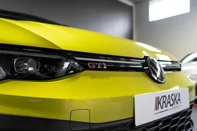 Volkswagen Golf view 6