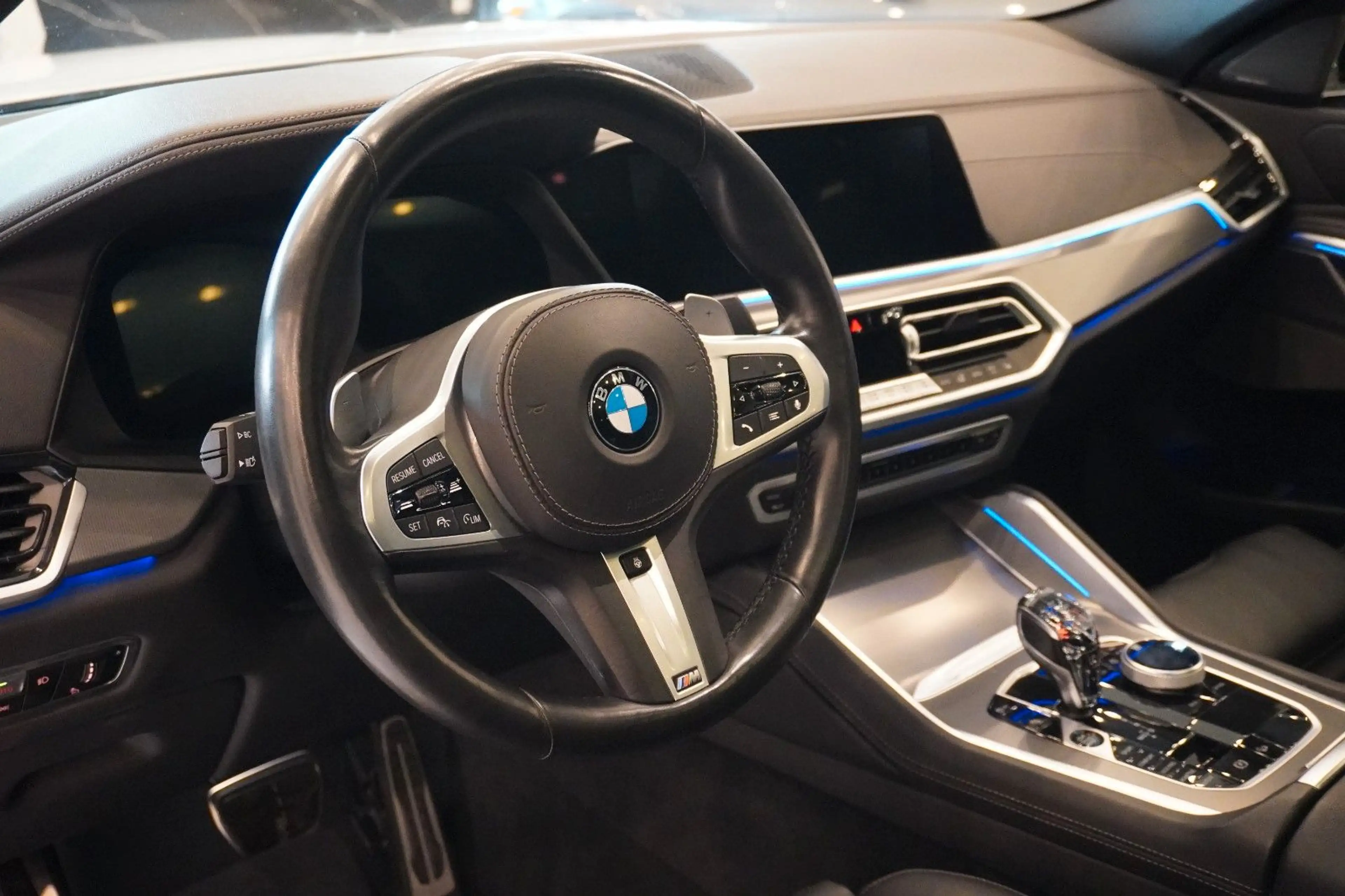 BMW X6 xDrive 30 d M Sport*H&K*LASER*PANO*22*M-SITZE — photo 13