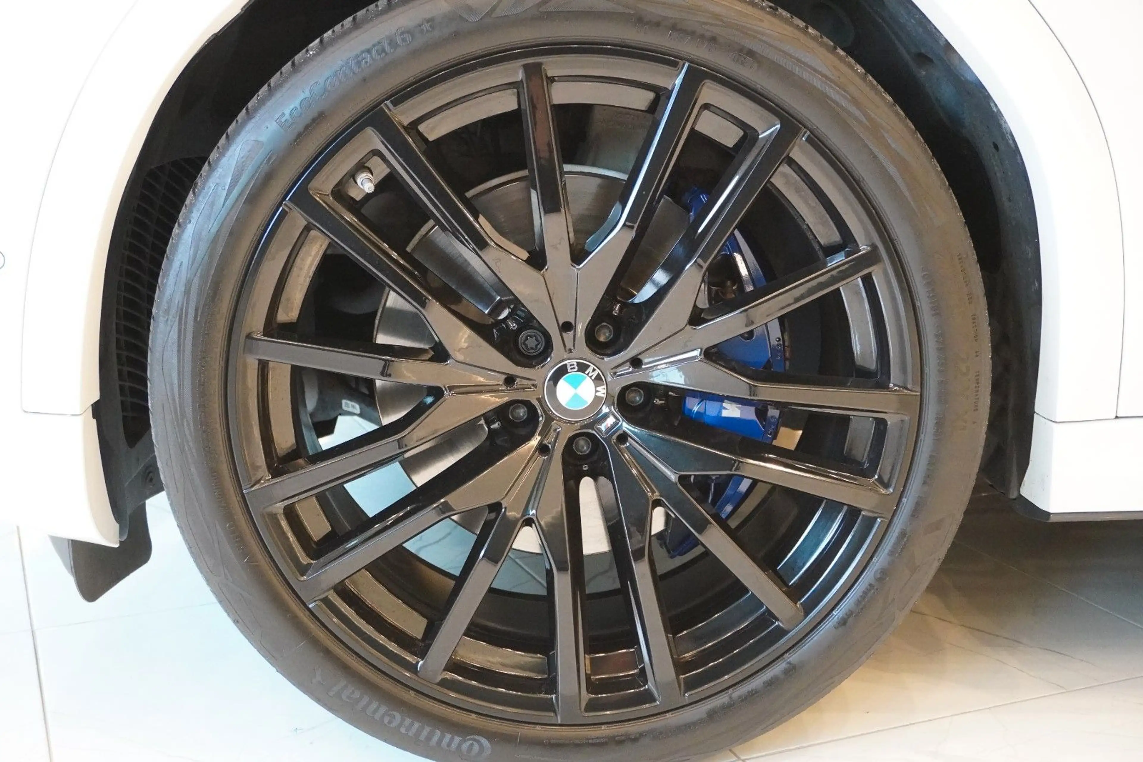 BMW X6 xDrive 30 d M Sport*H&K*LASER*PANO*22*M-SITZE — photo 9