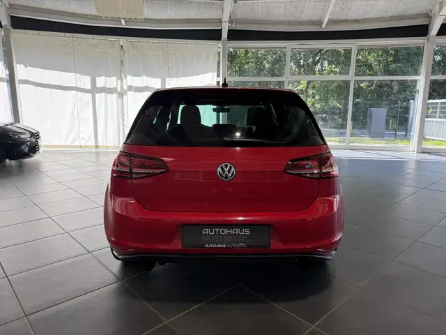 Volkswagen Golf view 7