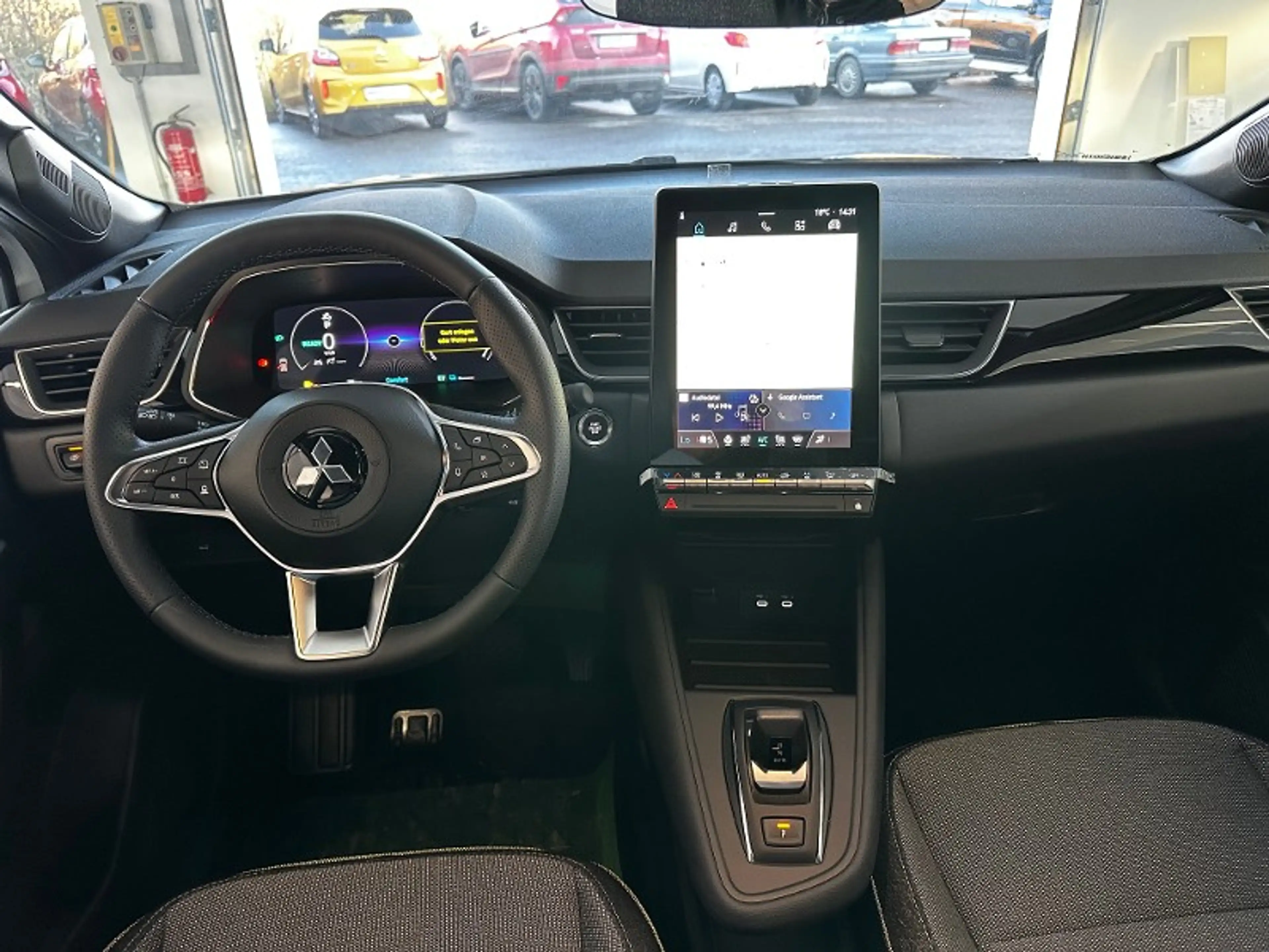 Mitsubishi Grandis Intro Edition 1.8 Hybrid — photo 14