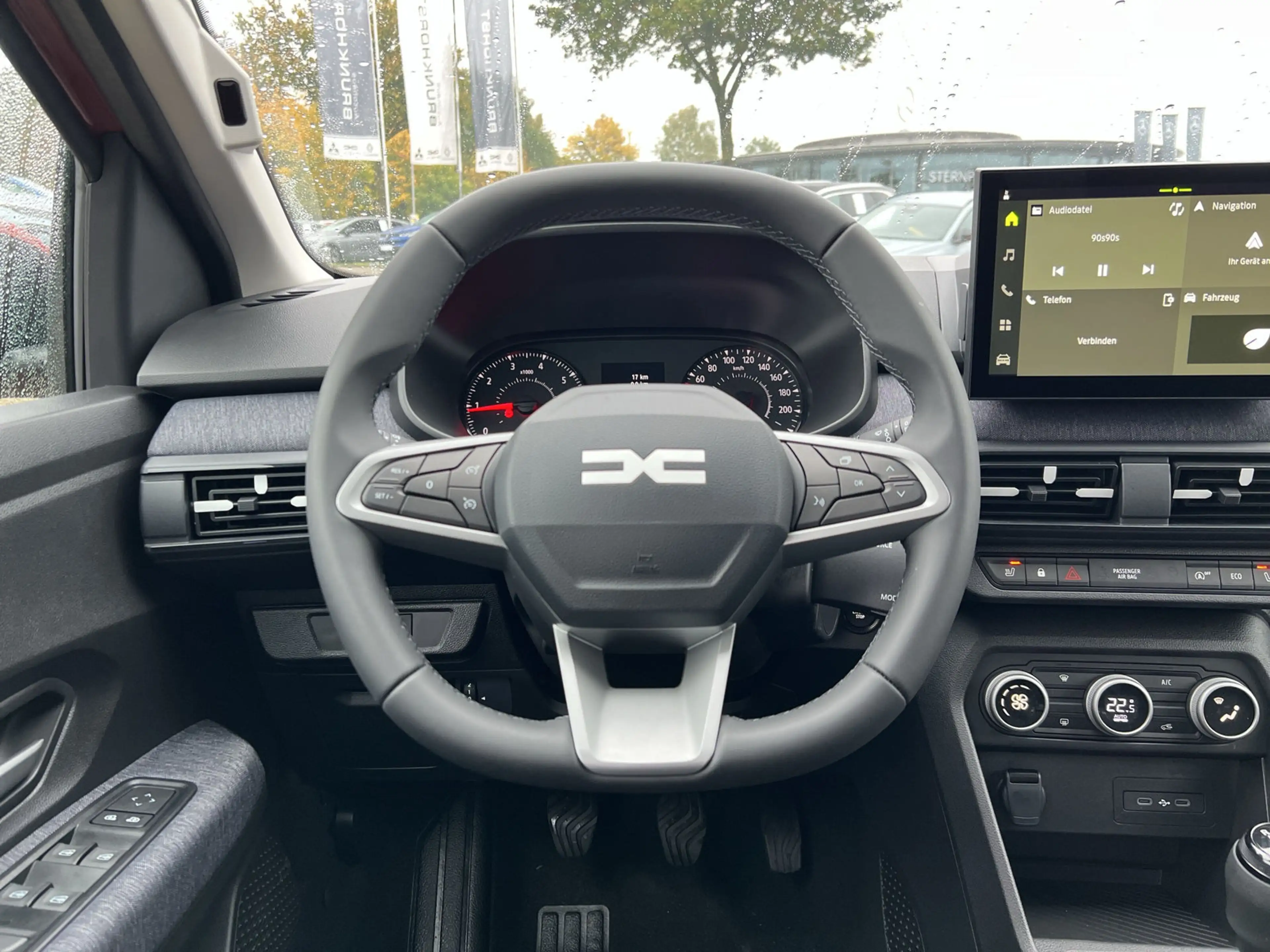 Dacia Jogger TCe 110 Expression 7-S SHZ+RFK — photo 7