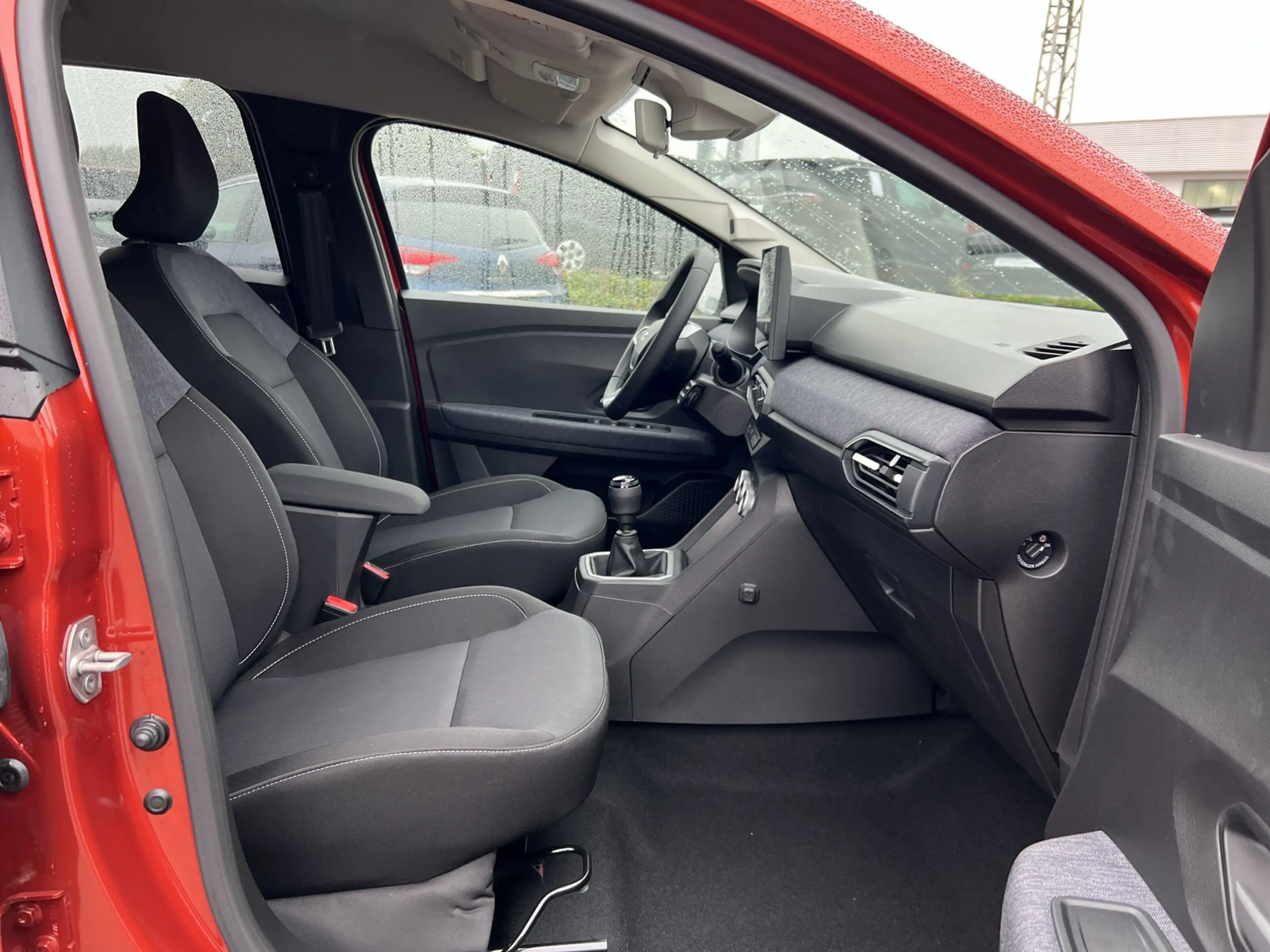 Dacia Jogger TCe 110 Expression 7-S SHZ+RFK — photo 9