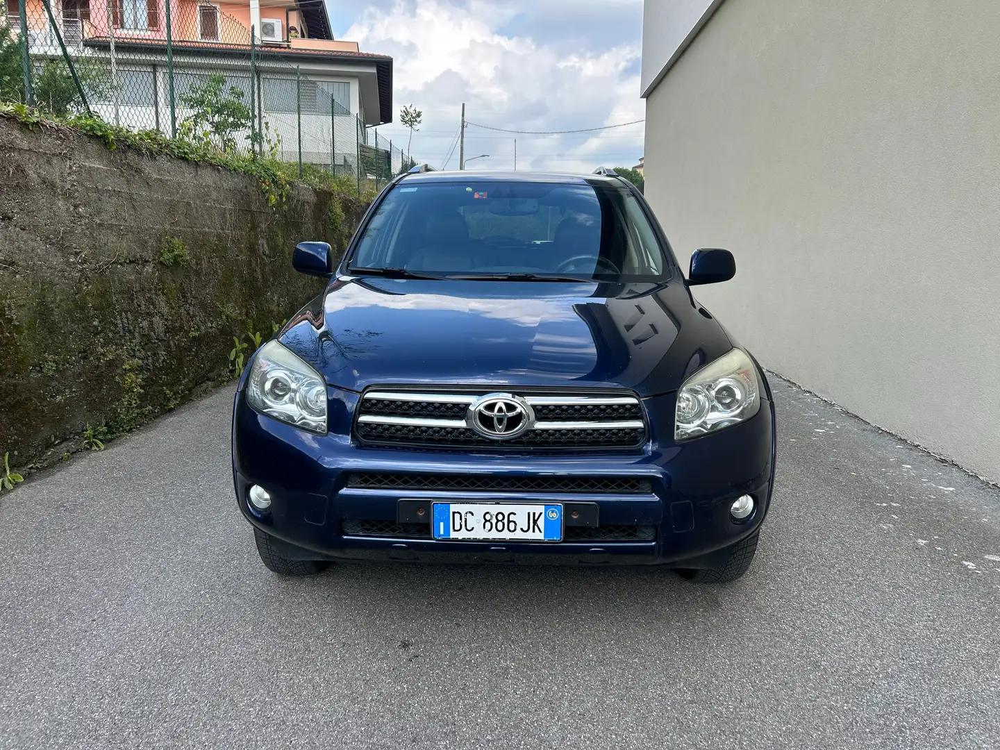 Toyota RAV 4 RAV4 2.2 d-4d Luxury 177cv Albastru - 2