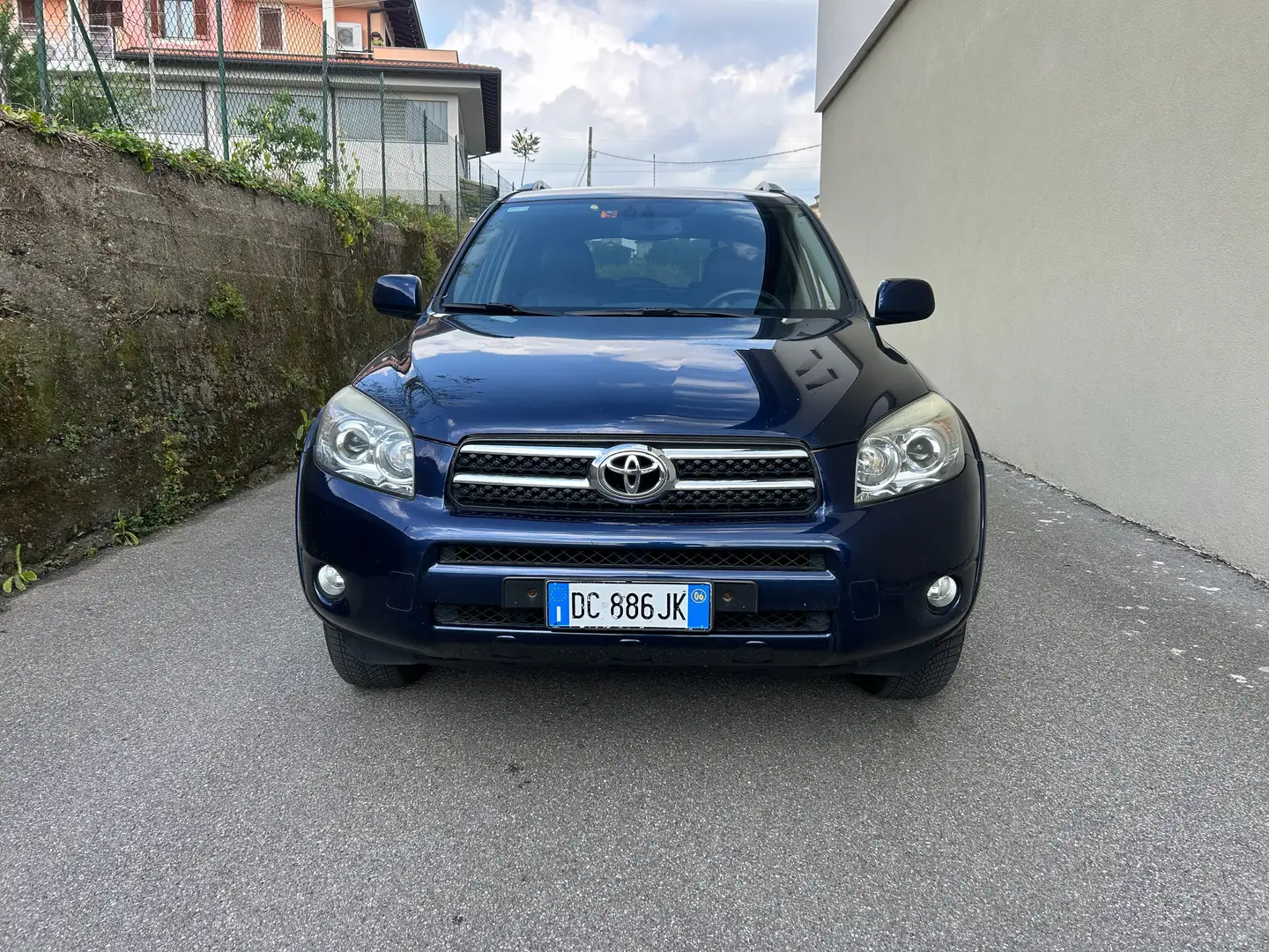 Toyota RAV 4 RAV4 2.2 d-4d Luxury 177cv Albastru - 1