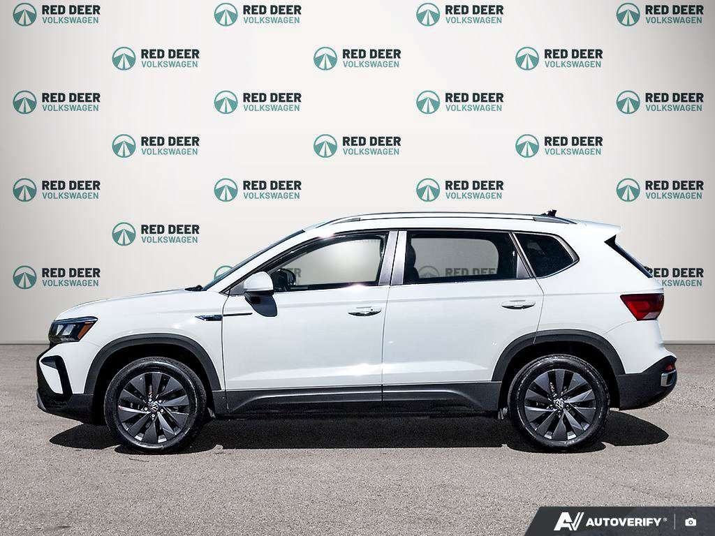2024 Volkswagen Taos Comfortline | Clean Carfax | Heated Front Seats — снимка 1