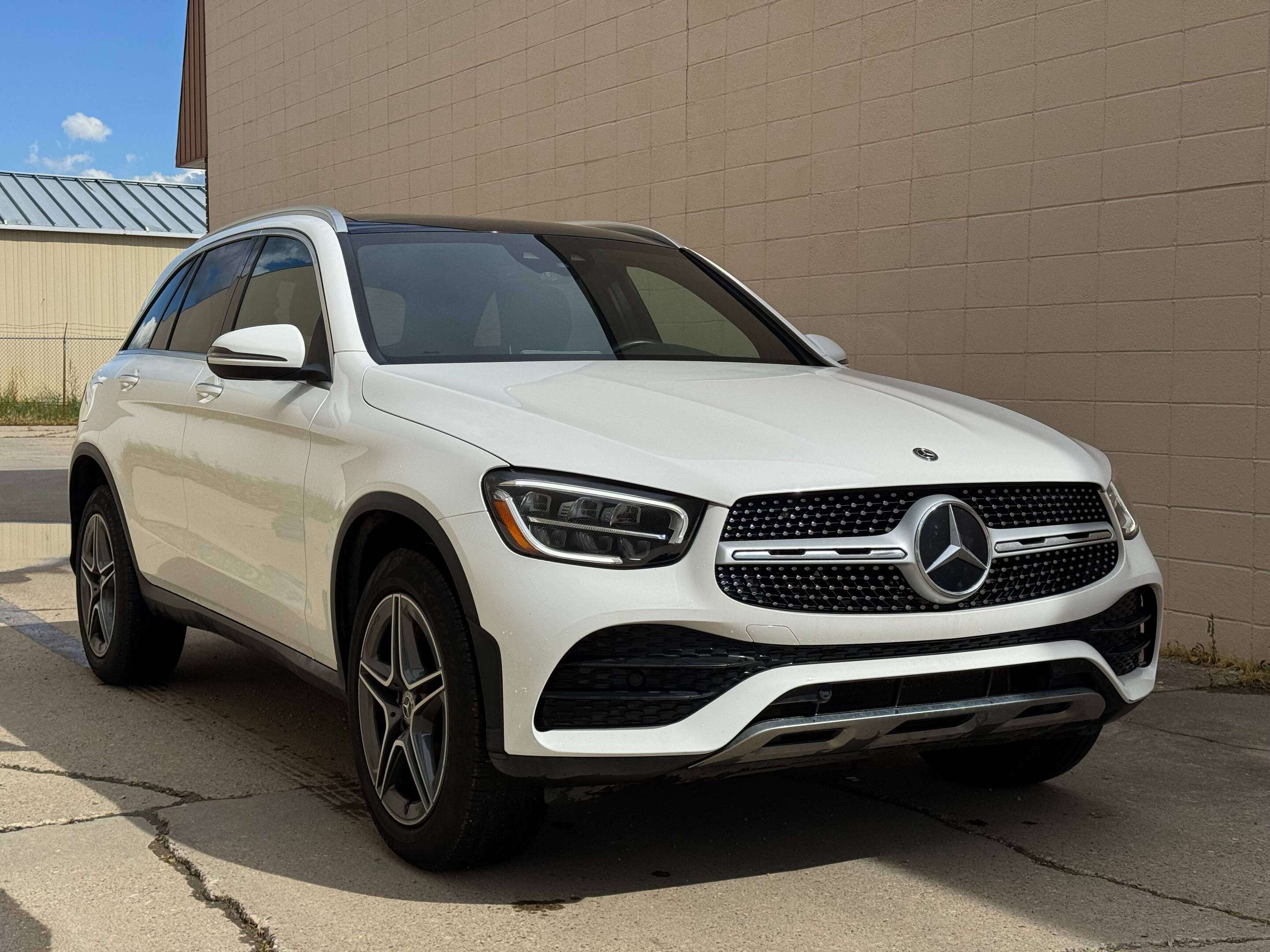 2020 Mercedes-Benz GLC GLC 300 — снимка 1
