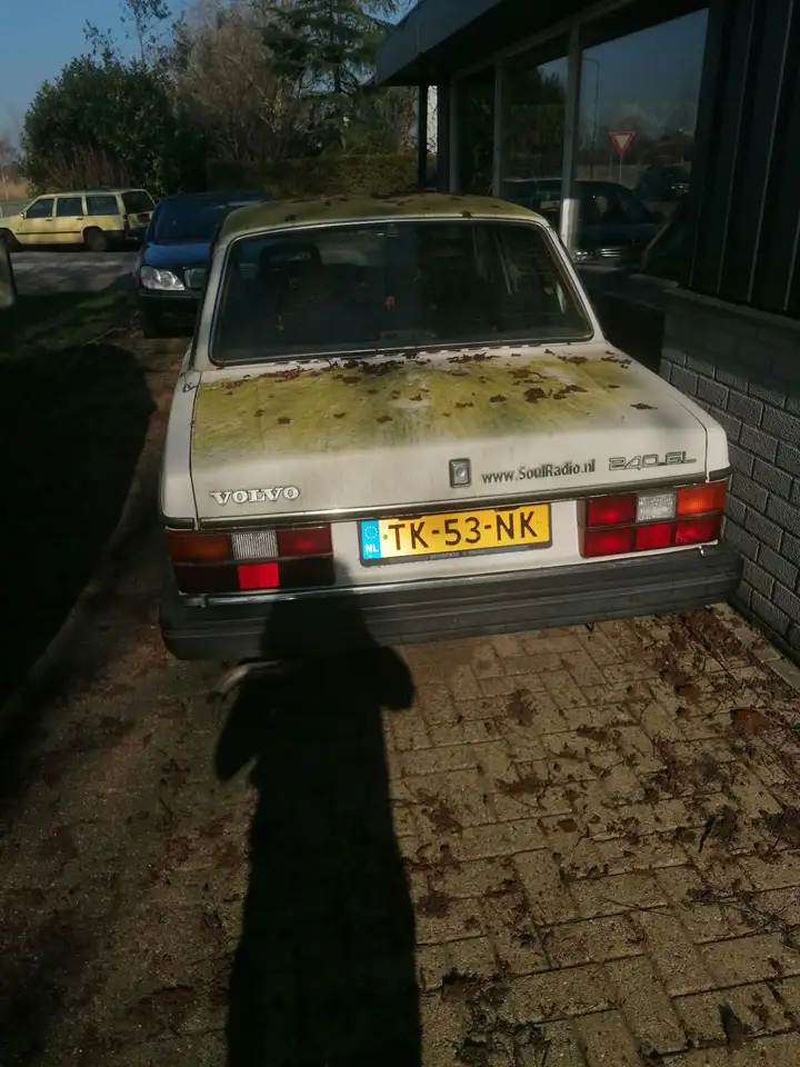 Volvo 240 2.3 GL, foto 7