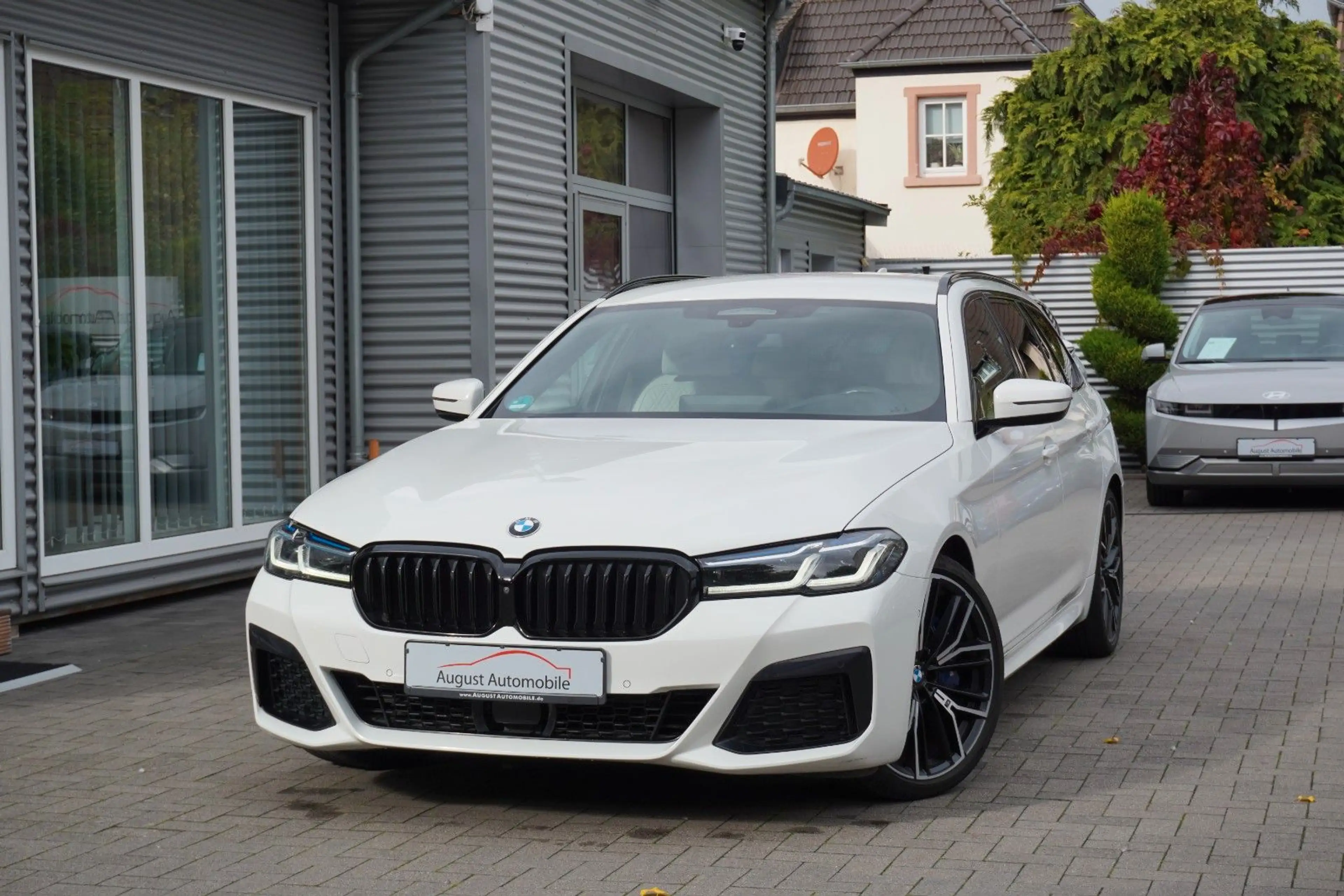 BMW 540 d xDrive Touring M Sport DrAsPr LCP 360 StHzg
