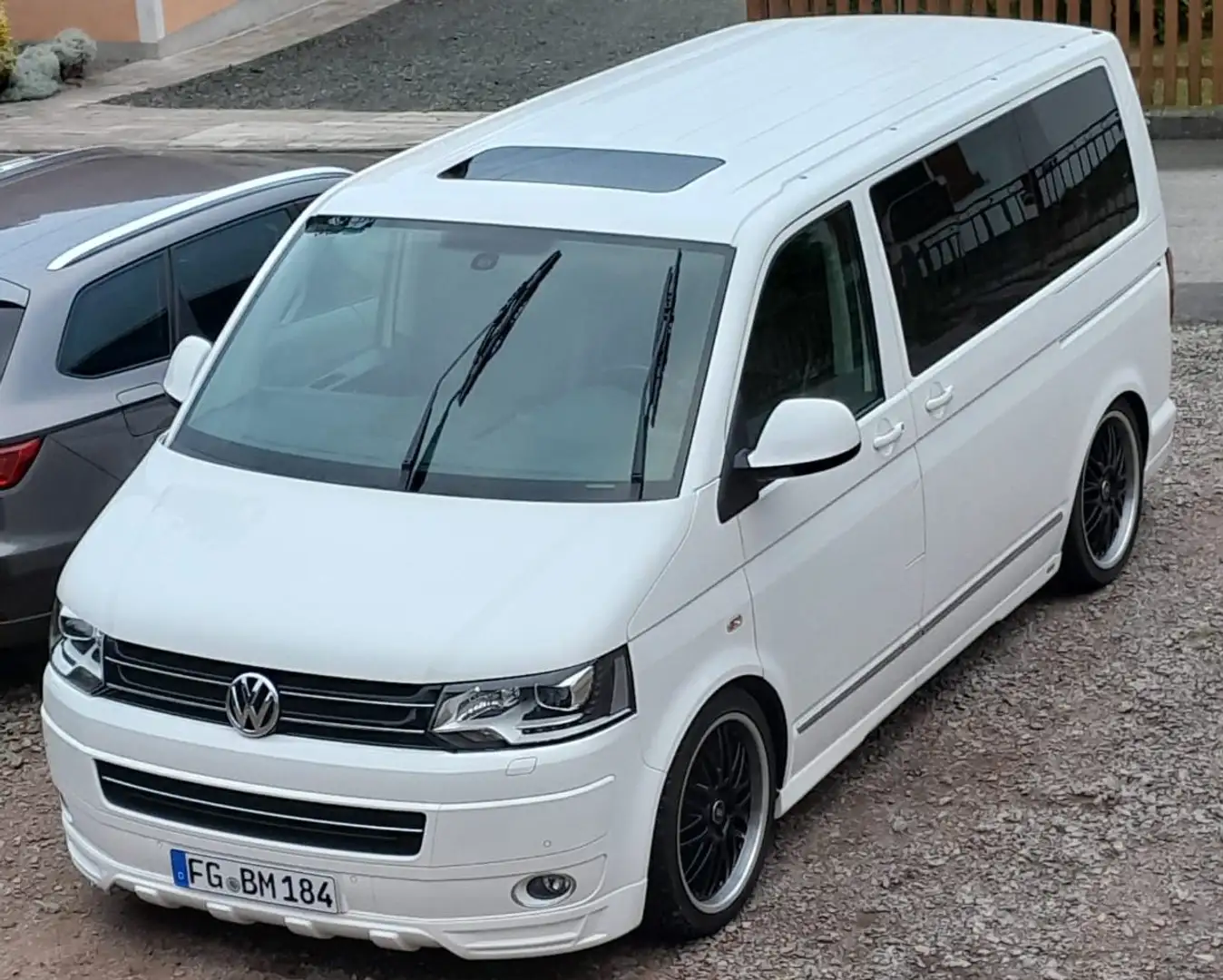 Volkswagen T5 Multivan Multivan Kurz DSG 4MOTION Match Weiß - 2