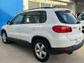 Volkswagen Tiguan 2.0TDI BMT Cross 4x2 110 Blanco - thumbnail 2