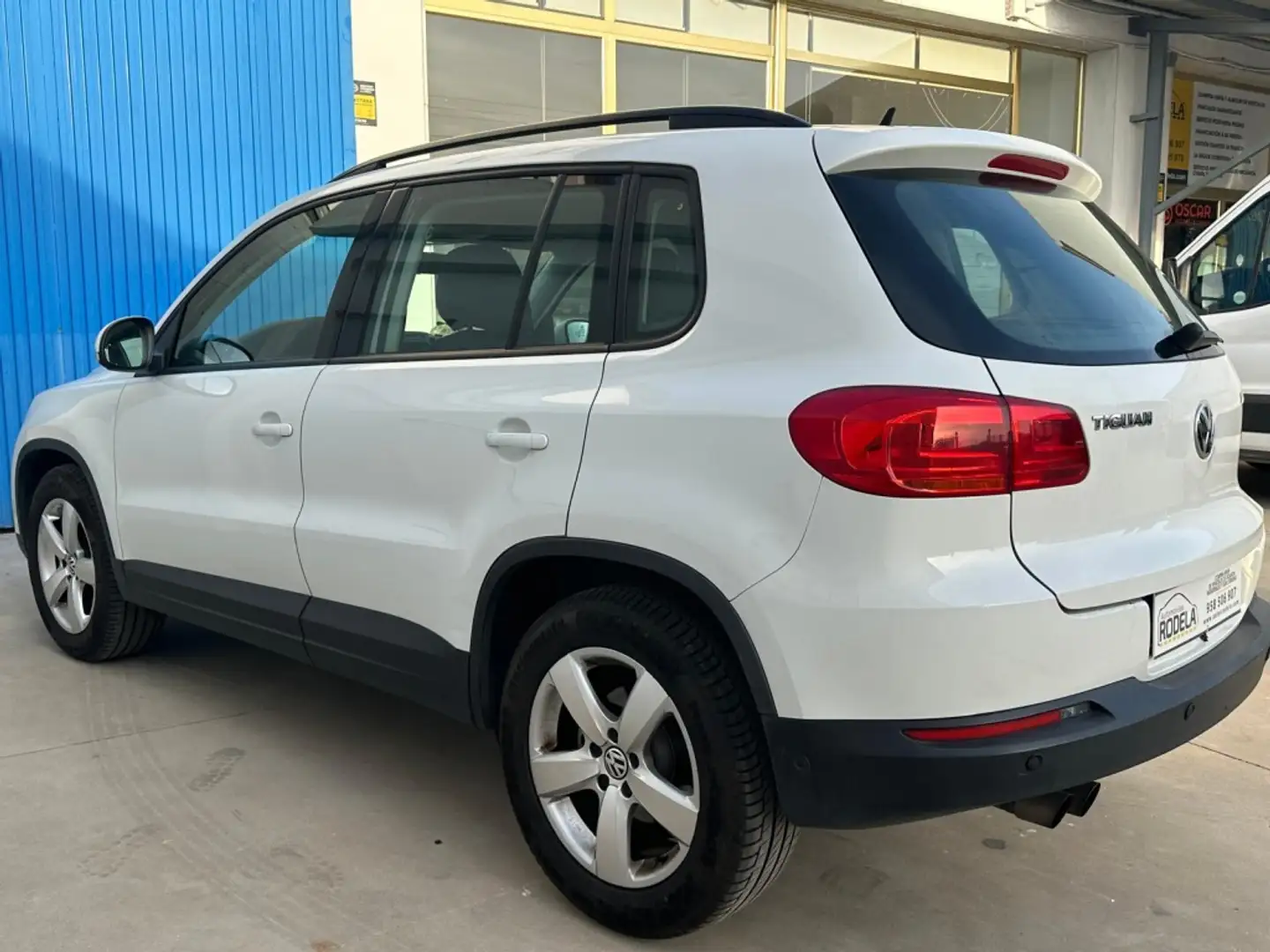 Volkswagen Tiguan 2.0TDI BMT Cross 4x2 110 Blanco - 2
