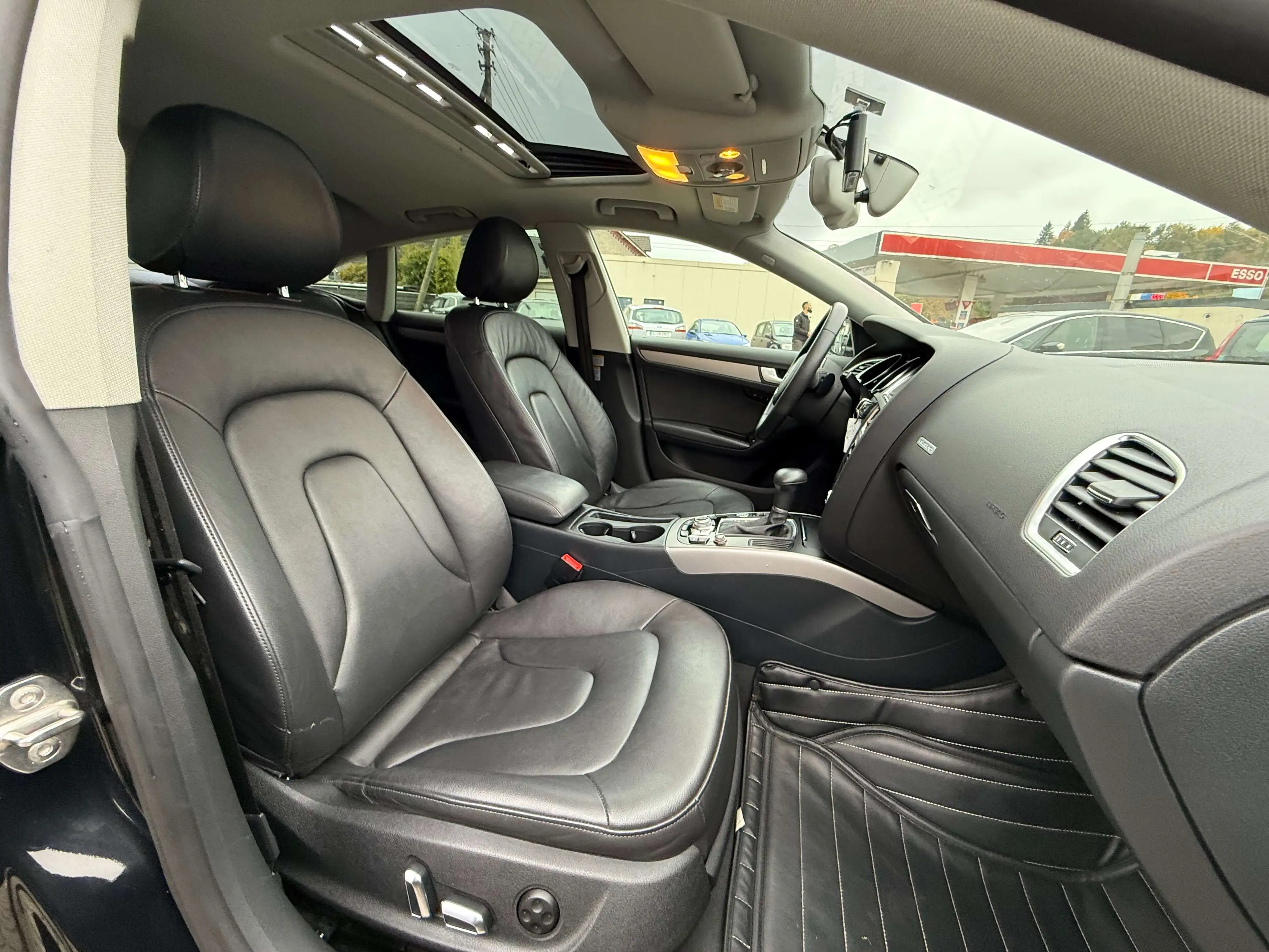Audi A5 2.0 TDI quattro Sportback S-tronic — photo 24