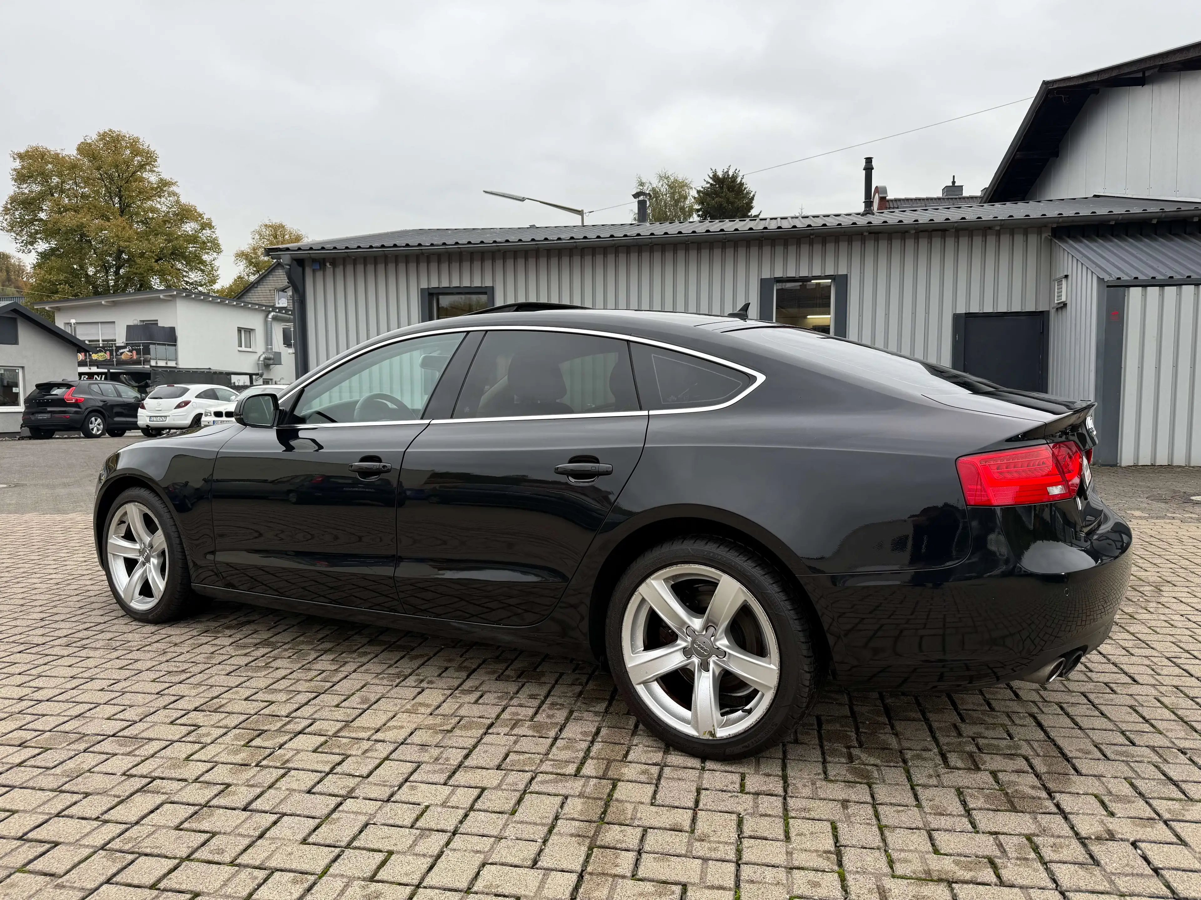 Audi A5 2.0 TDI quattro Sportback S-tronic — photo 4