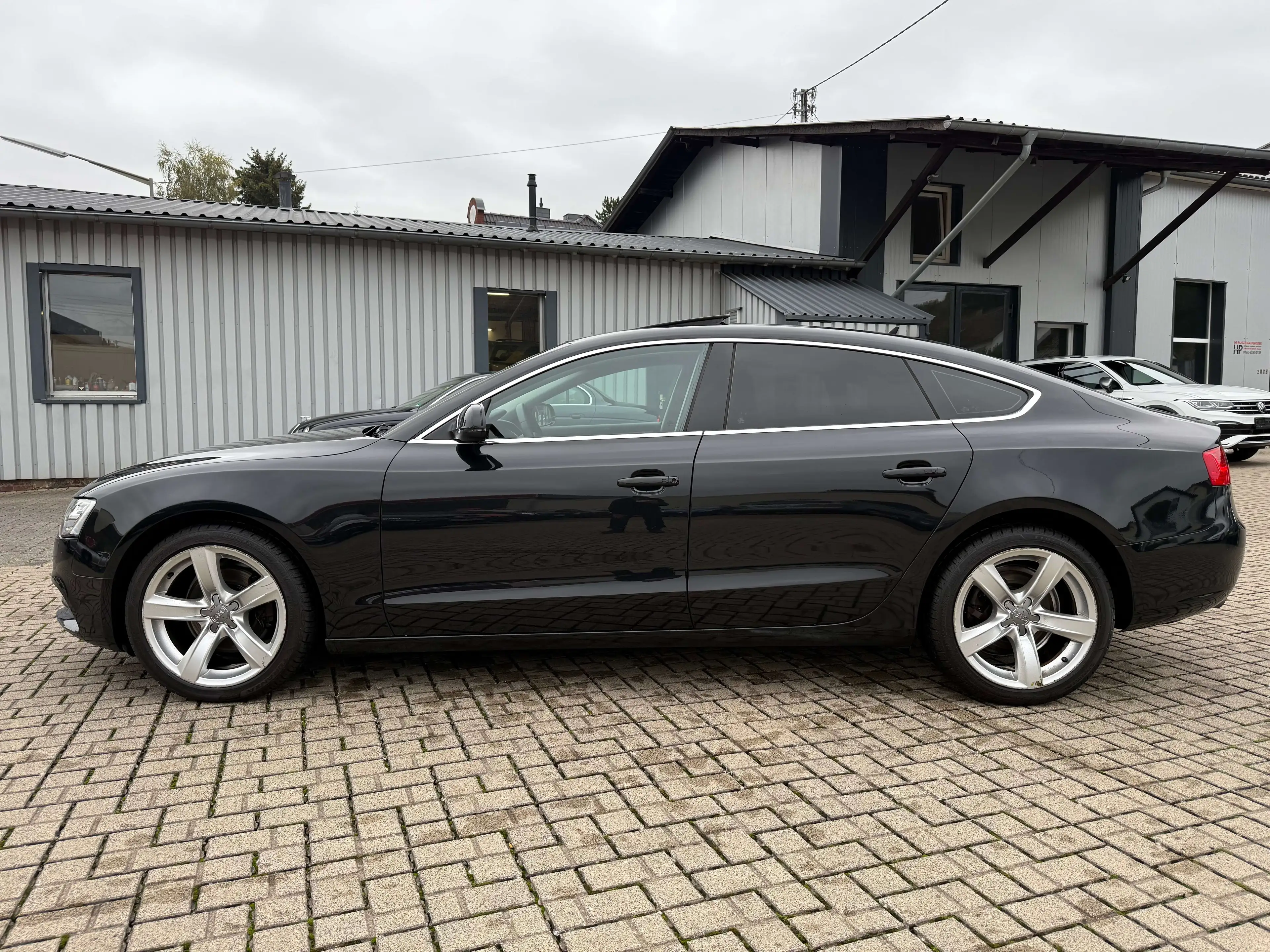 Audi A5 2.0 TDI quattro Sportback S-tronic — photo 3