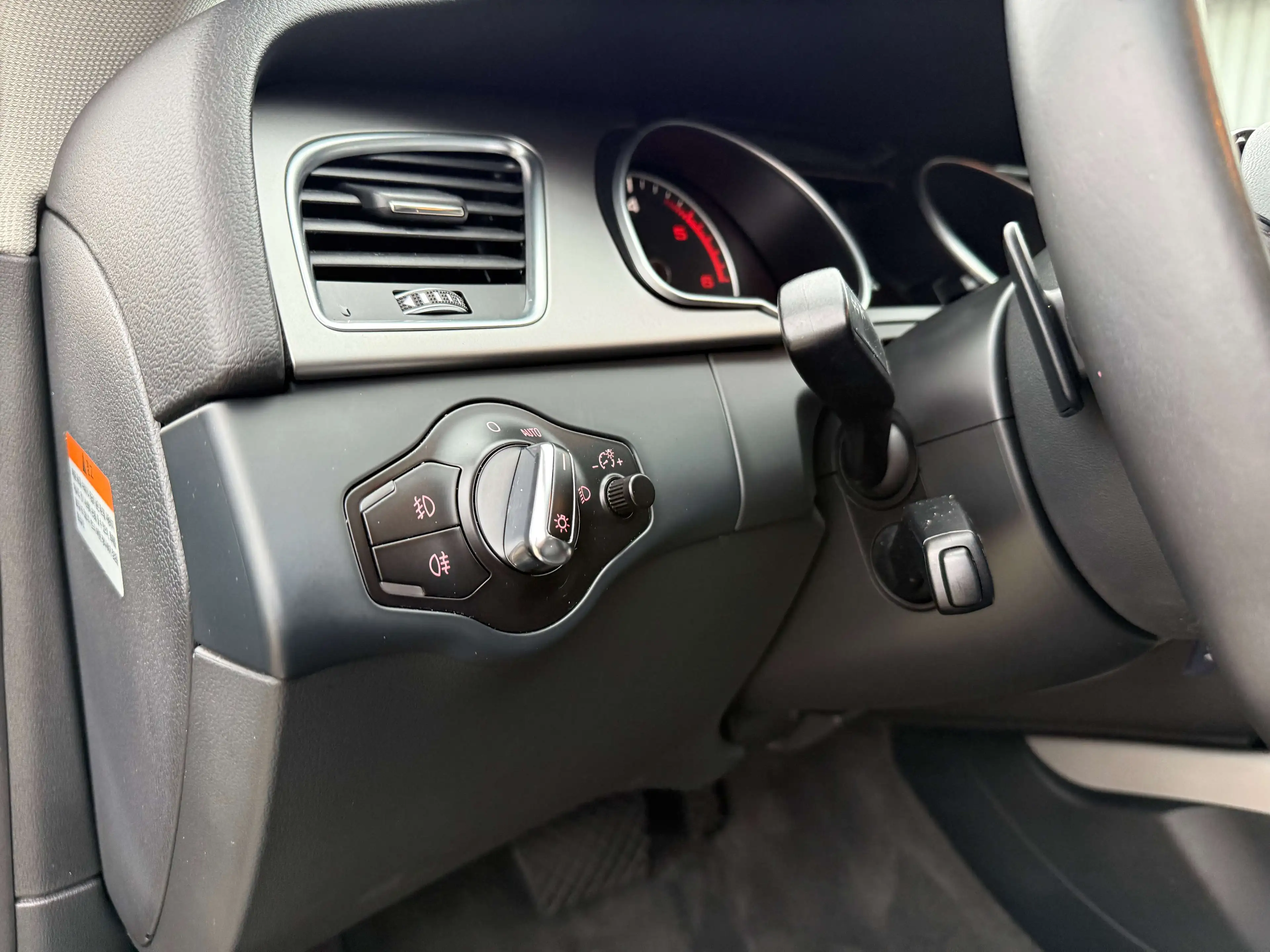 Audi A5 2.0 TDI quattro Sportback S-tronic — photo 19