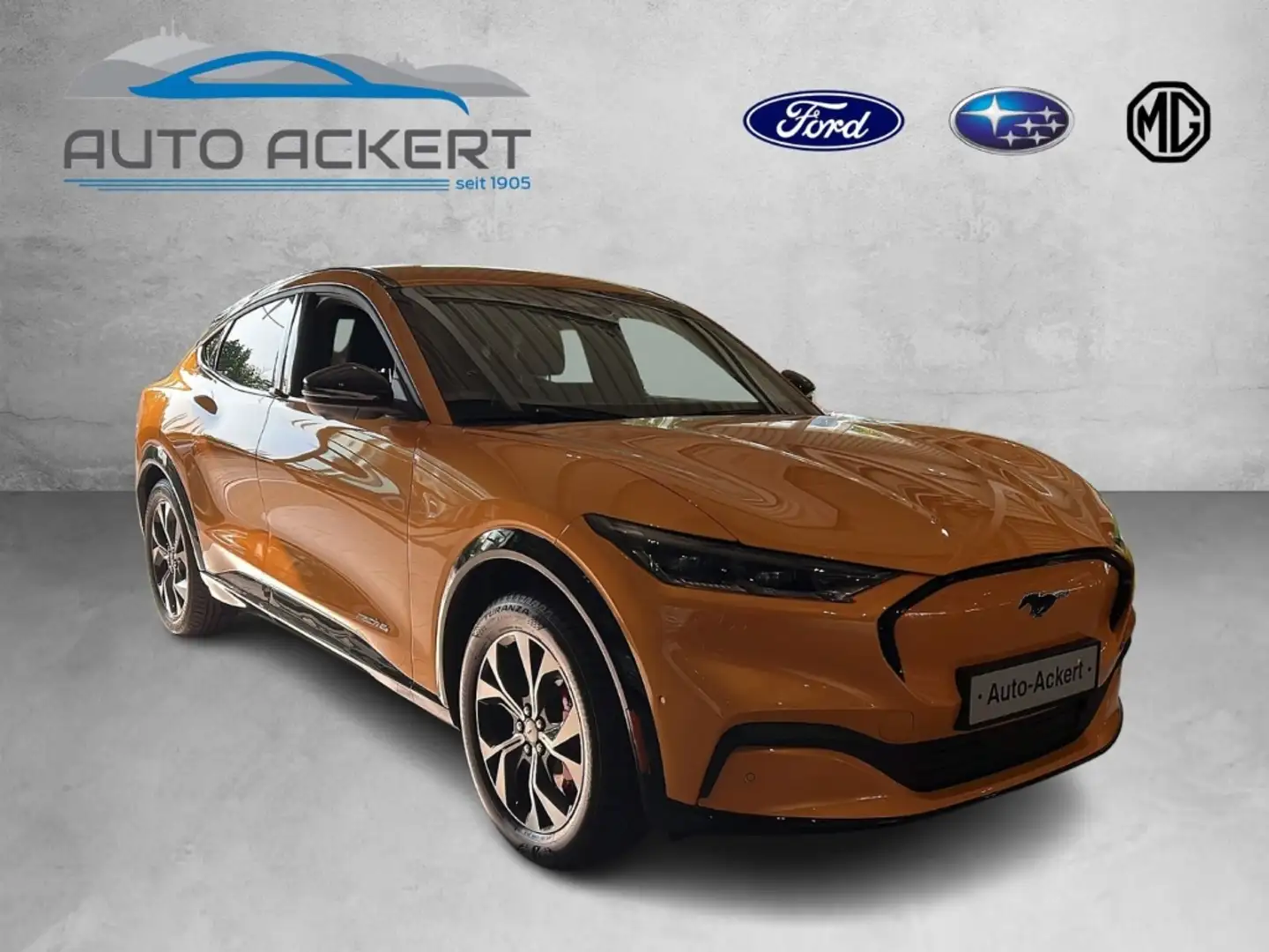 Ford Mustang Mach-E Prem. AWD Klima Navi Naranja - 2