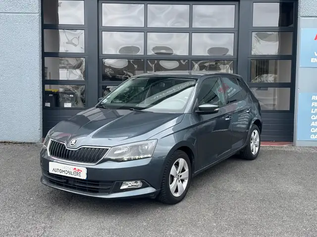 Skoda Fabia view 2