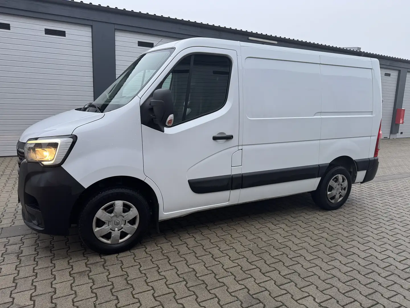 Renault Master L1H1 Ka 2,8t Weiß - 2
