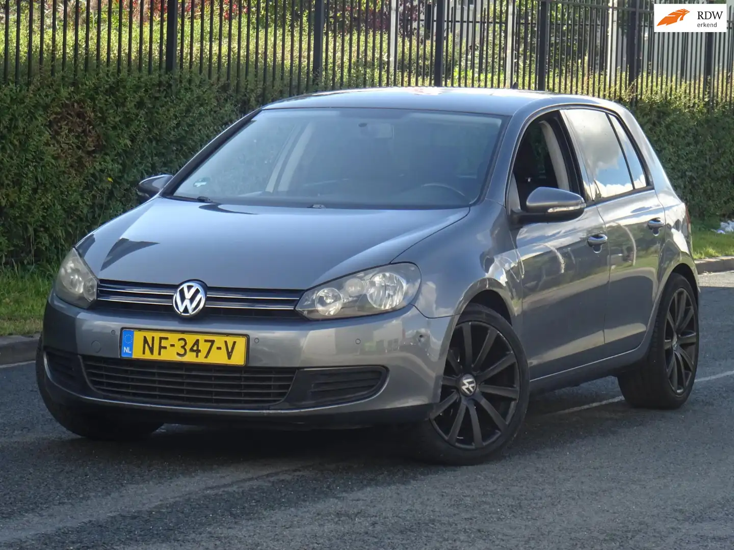 Volkswagen Golf 1.4 5DRS NAVI/AIRCO/CRUISE/PDC/NW APK Gris - 1