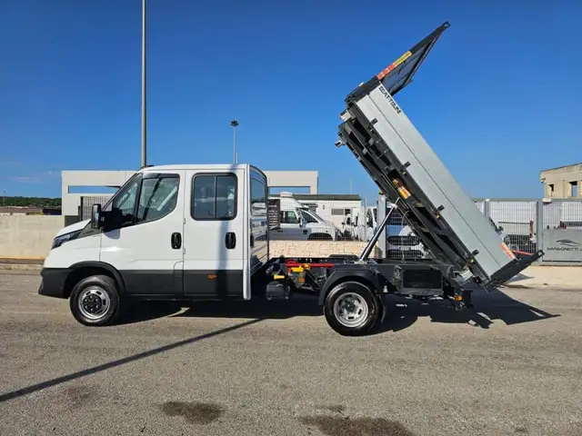 Iveco Daily 35C14H passo 3450 quad-tor RG RIBALTABILE TRILATER
