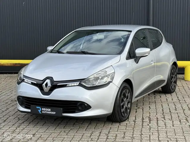2013 Renault Clio in Grey for sale