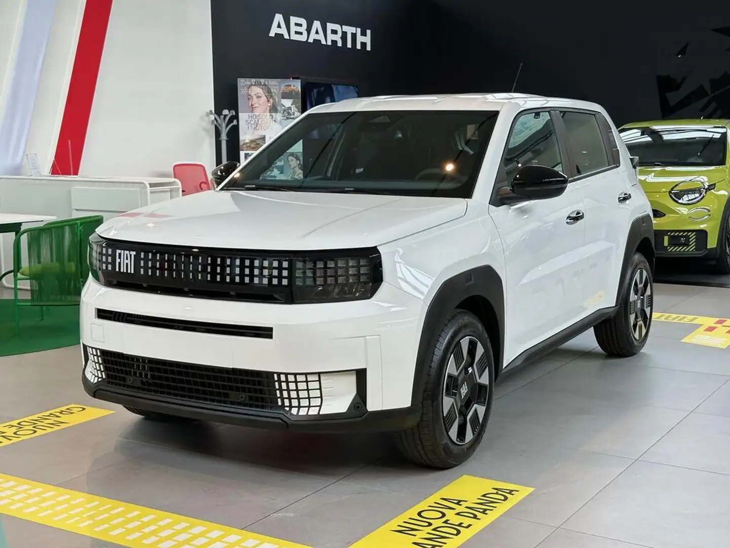 Fiat Grande Panda 1.2 hybrid Icon 110cv edct Weiß - 1