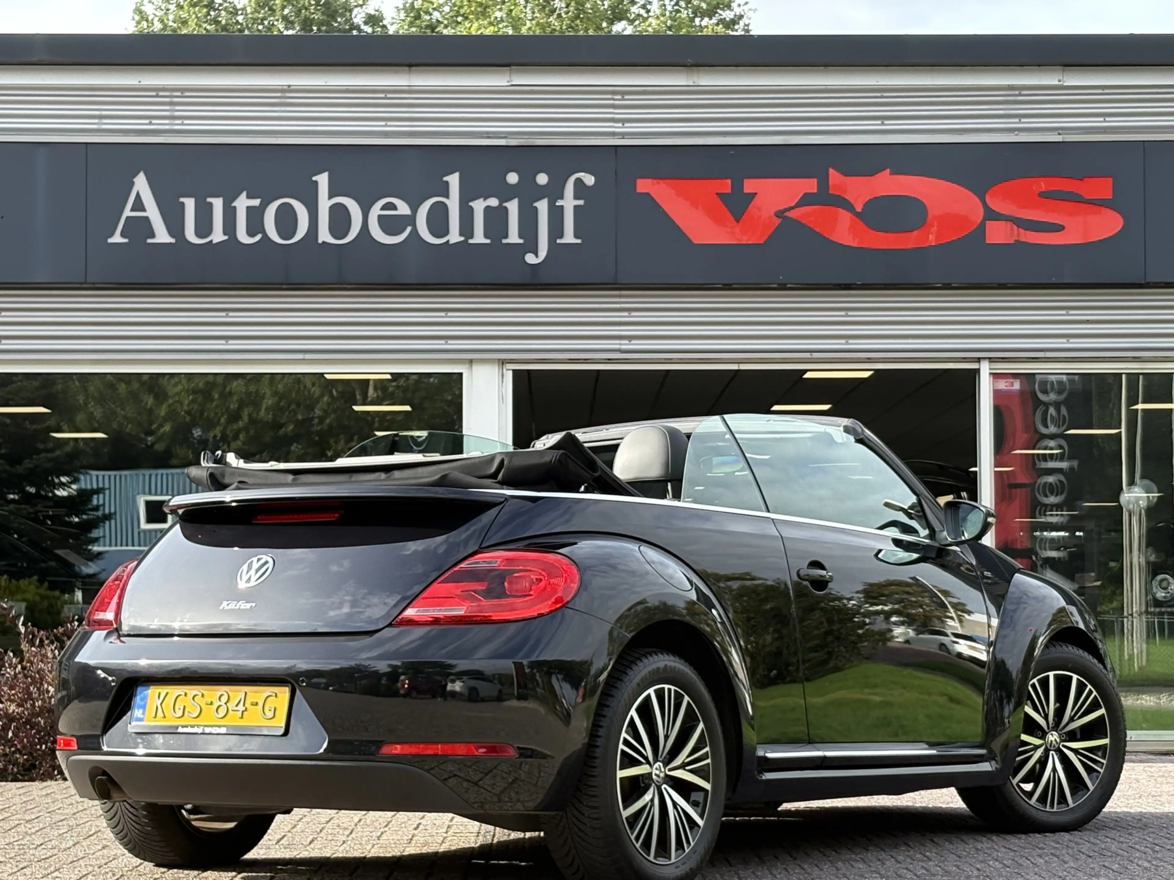 Volkswagen Beetle Cabriolet 1.2 TSI Exclusive Series | Camera | Navi — photo 13