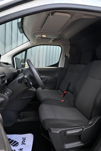 Peugeot Partner 1.2 PureTech L1 Light Premium S/S(EU6.3) — photo 10