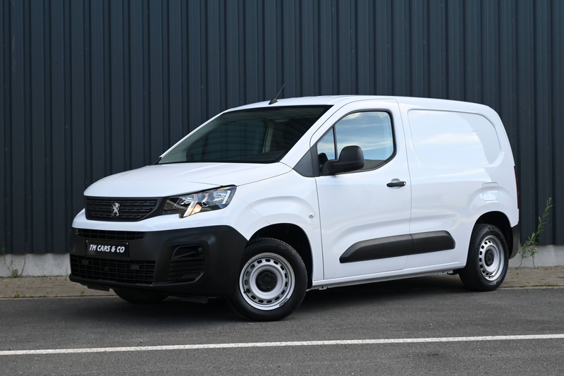 Peugeot Partner 1.2 PureTech L1 Light Premium S/S(EU6.3) — photo 2