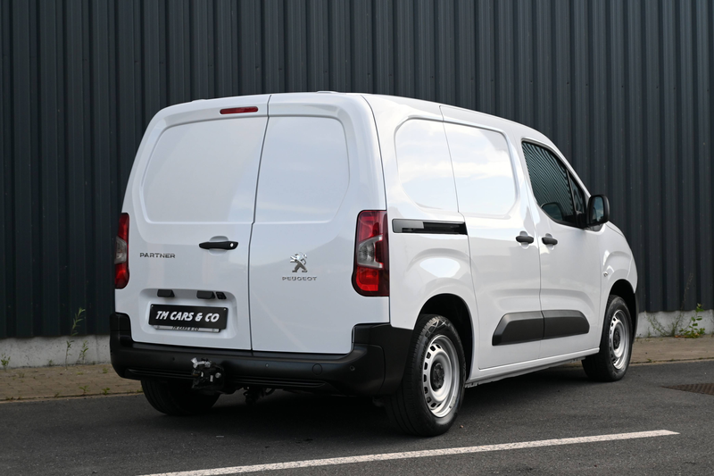 Peugeot Partner 1.2 PureTech L1 Light Premium S/S(EU6.3) — photo 4
