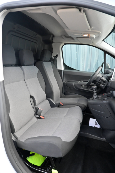 Peugeot Partner 1.2 PureTech L1 Light Premium S/S(EU6.3) — photo 11