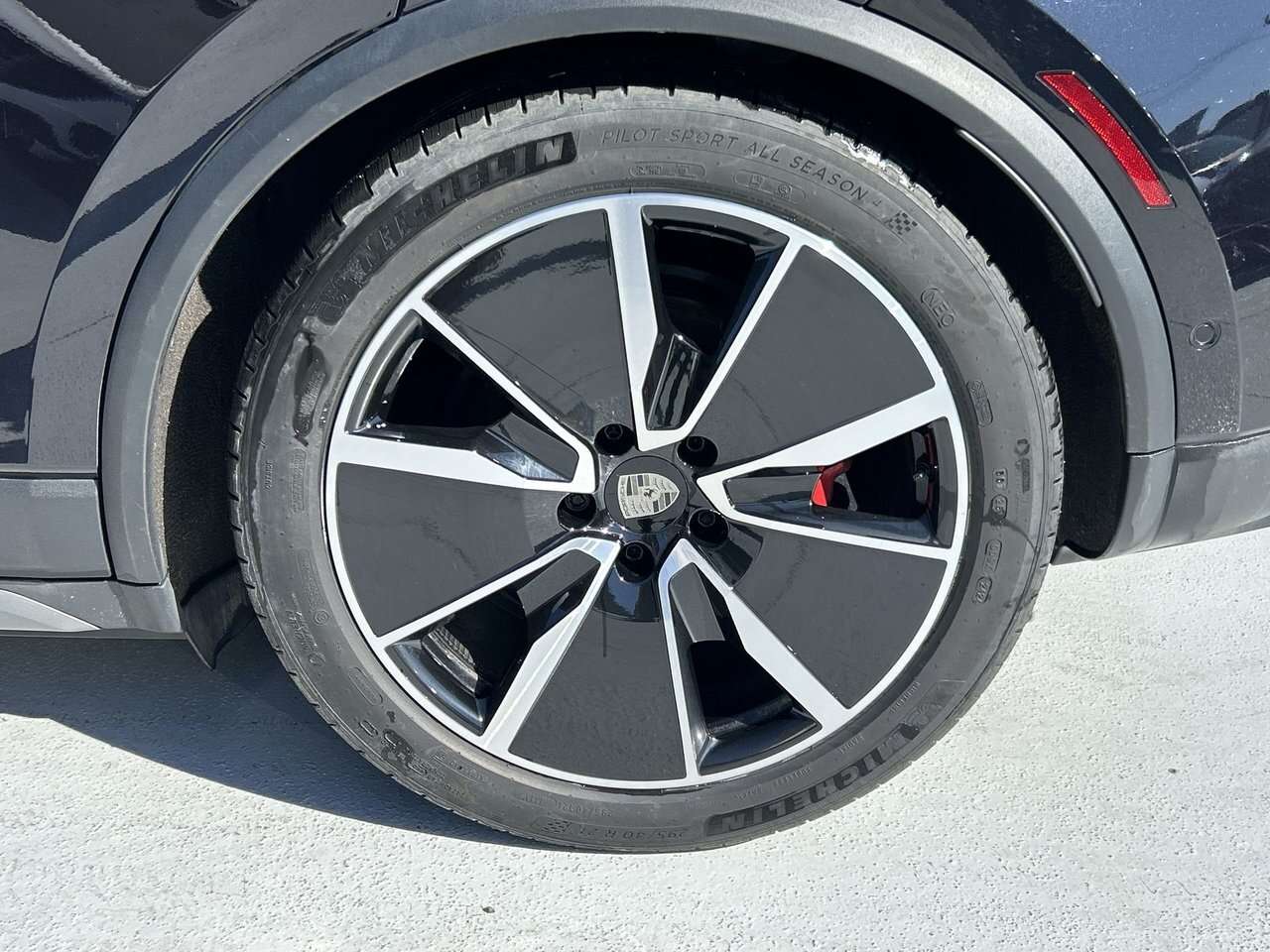 2024 Porsche Macan Electric Turbo ** Loaded, Turbo EV ** / thumb 18