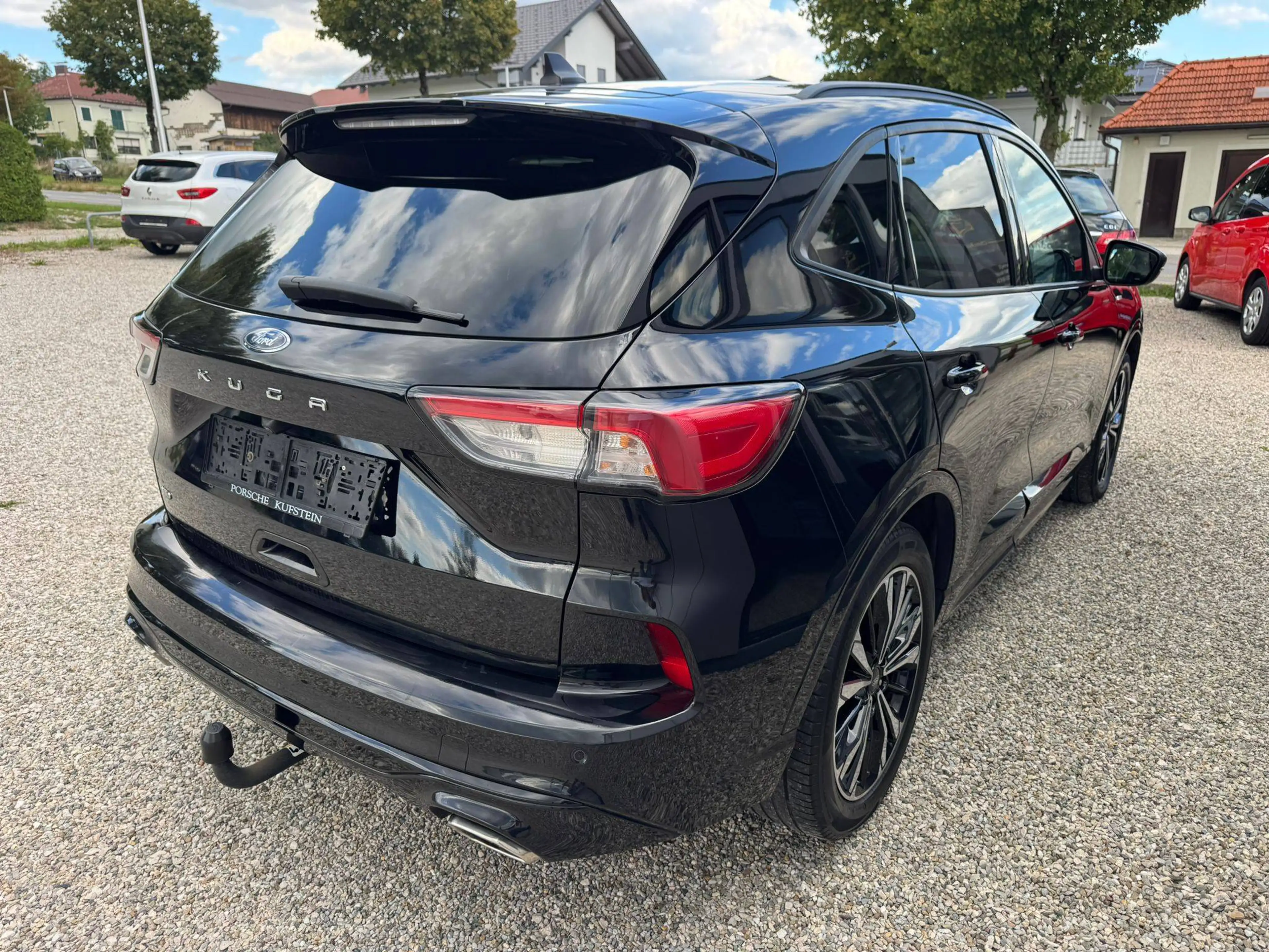 Ford Kuga ST-Line Allrad Automtik — photo 4