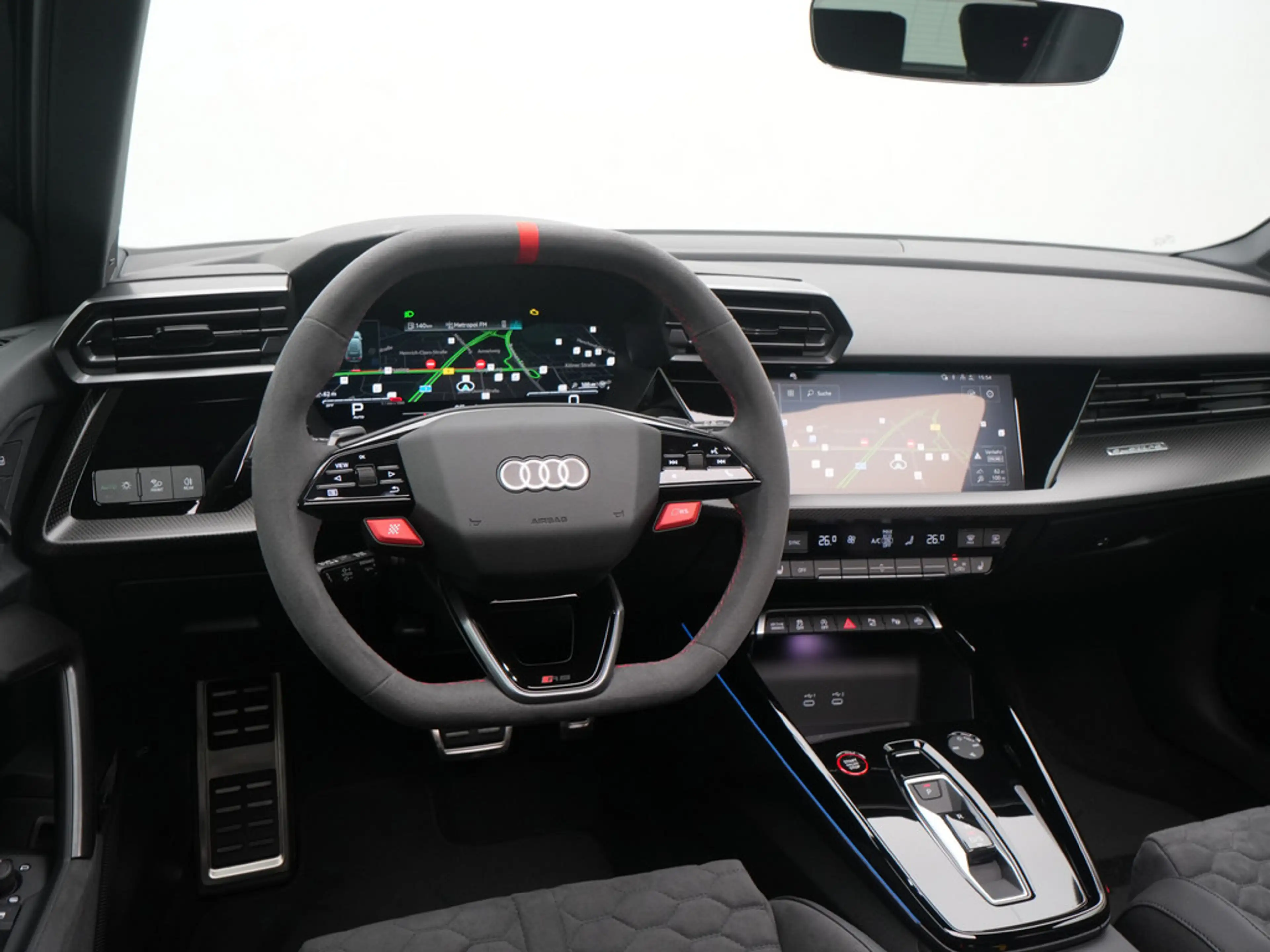 Audi RS3 — photo 12